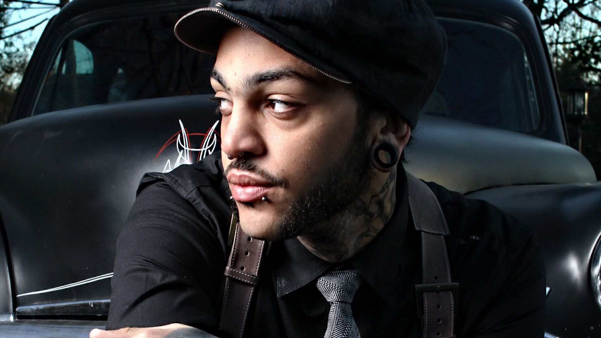 Travie McCoy's journey, Evocative music scenes, Striking wallpapers, Melodic background images, 1920x1080 Full HD Desktop