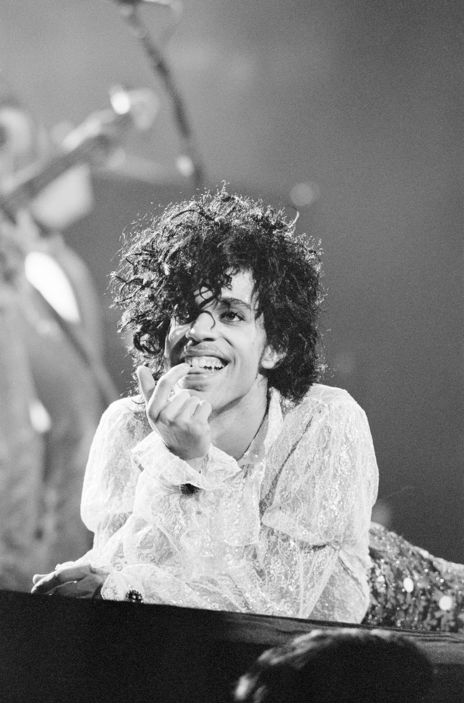 Prince, Rare photos, Prince's coolness, Defining moments, 1530x2300 HD Handy