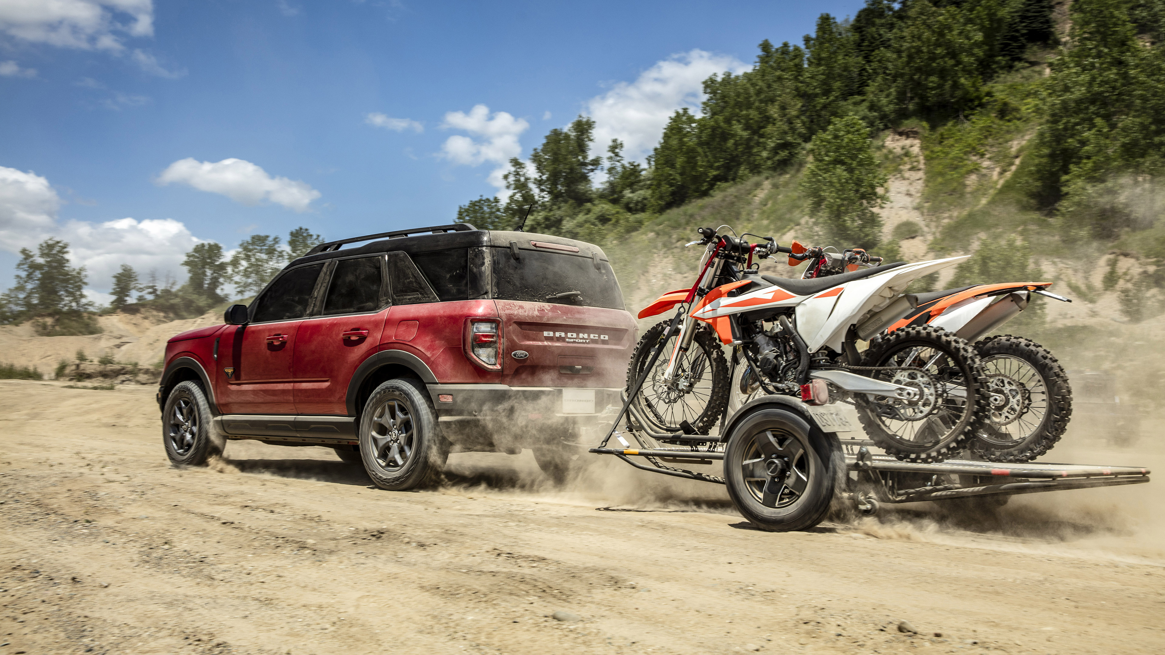 Ford Bronco: Towing Capacity, Wildlife Tourism, Official Partner Of Many Sports Competitions, Enduro, Motocross Bikes, Motorcycling. 3840x2160 4K Wallpaper.