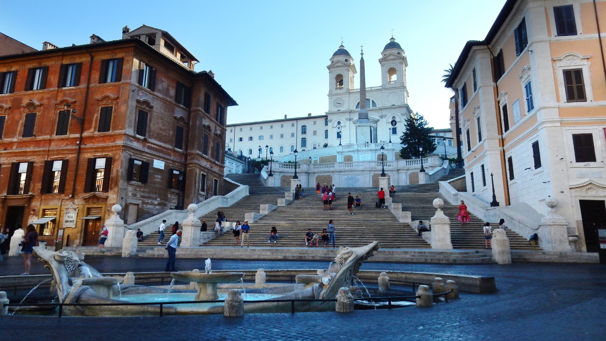Romantic Rome, Early morning walk, Timeless place, 2560x1440 HD Desktop