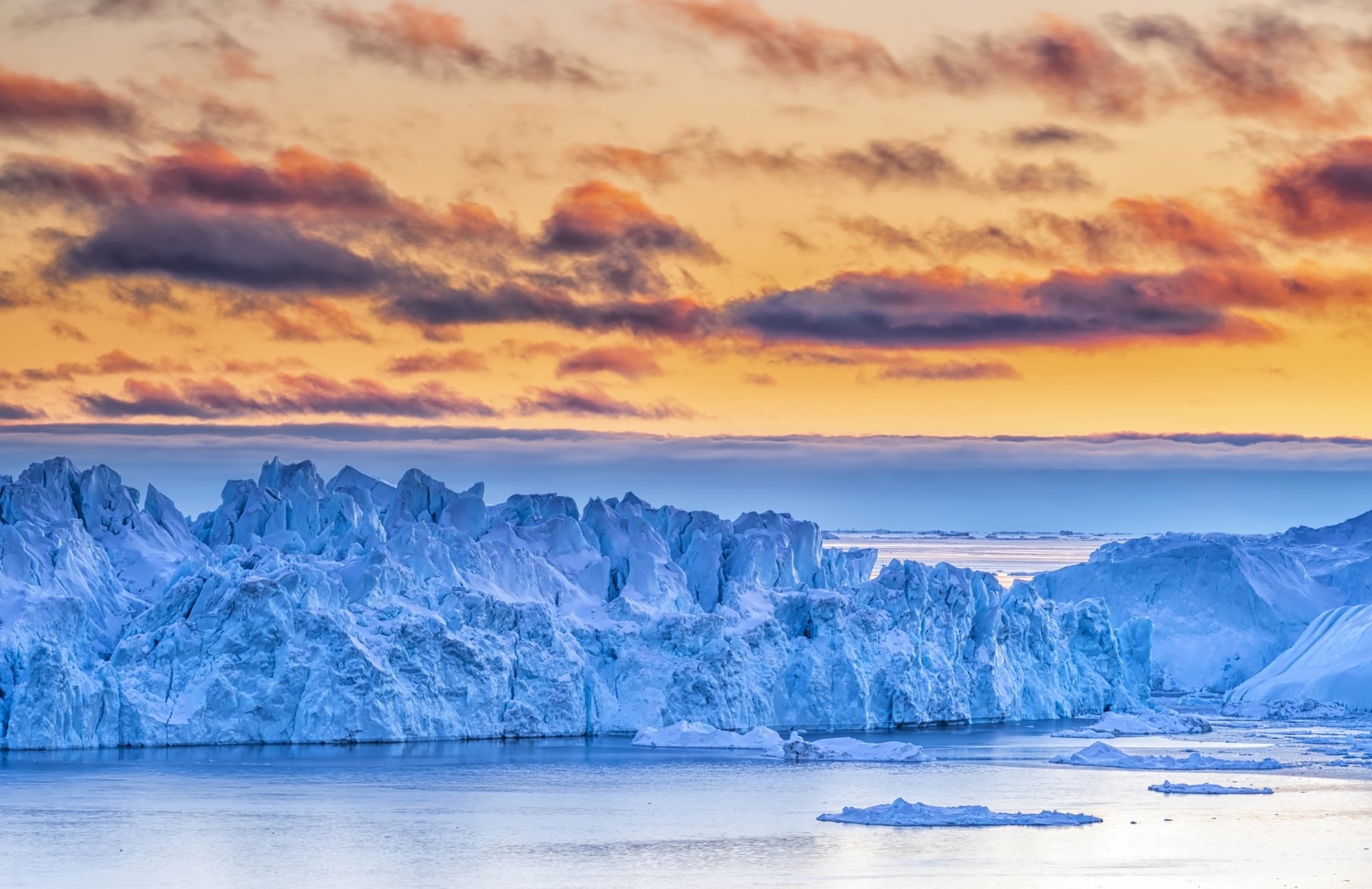 Greenland: The nearest countries to the island are Canada and Iceland. 1920x1250 HD Wallpaper.