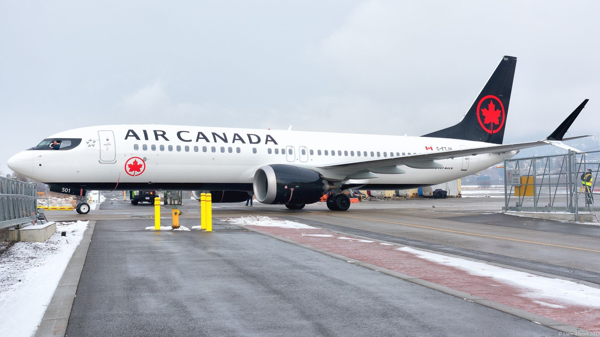 Air Canada, Canadian Airlines, Commercial aircraft, 2050x1160 HD Desktop