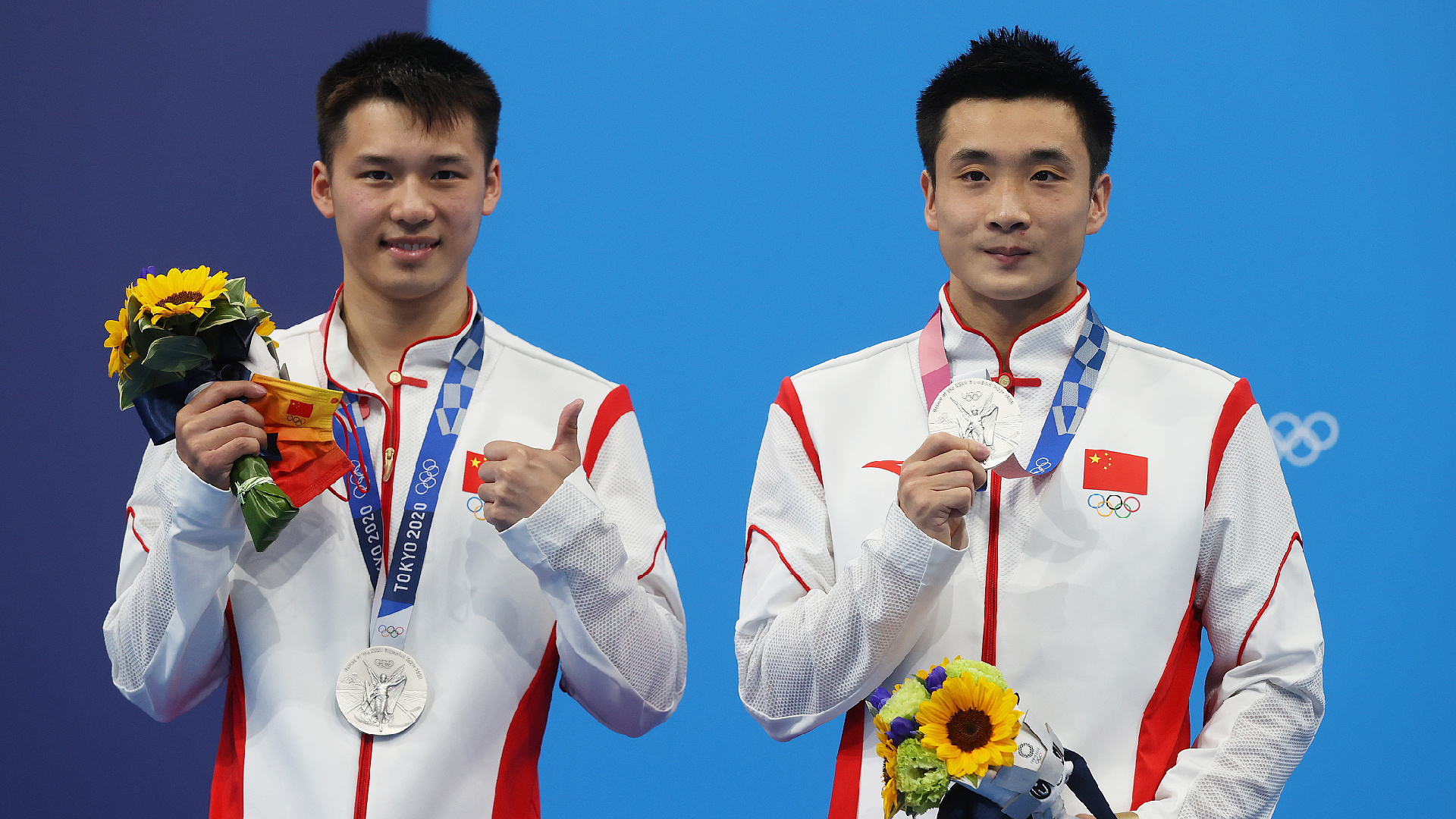 Chinese duo, Synchronized platform dive, Silver medal, CGTN coverage, 1920x1080 Full HD Desktop