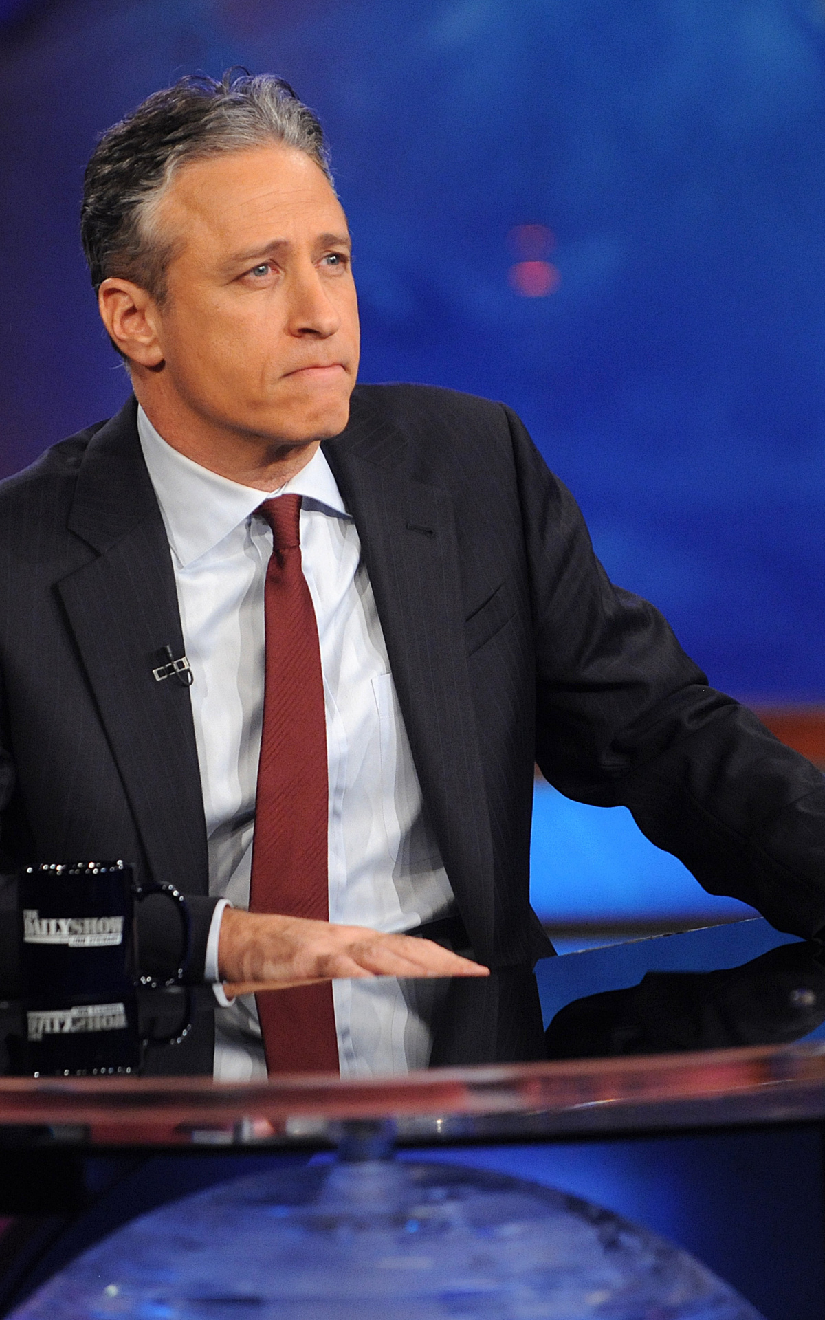 Jon Stewart, The Daily Show, 4K Ultra HD wallpaper, 1200x1920 HD Phone
