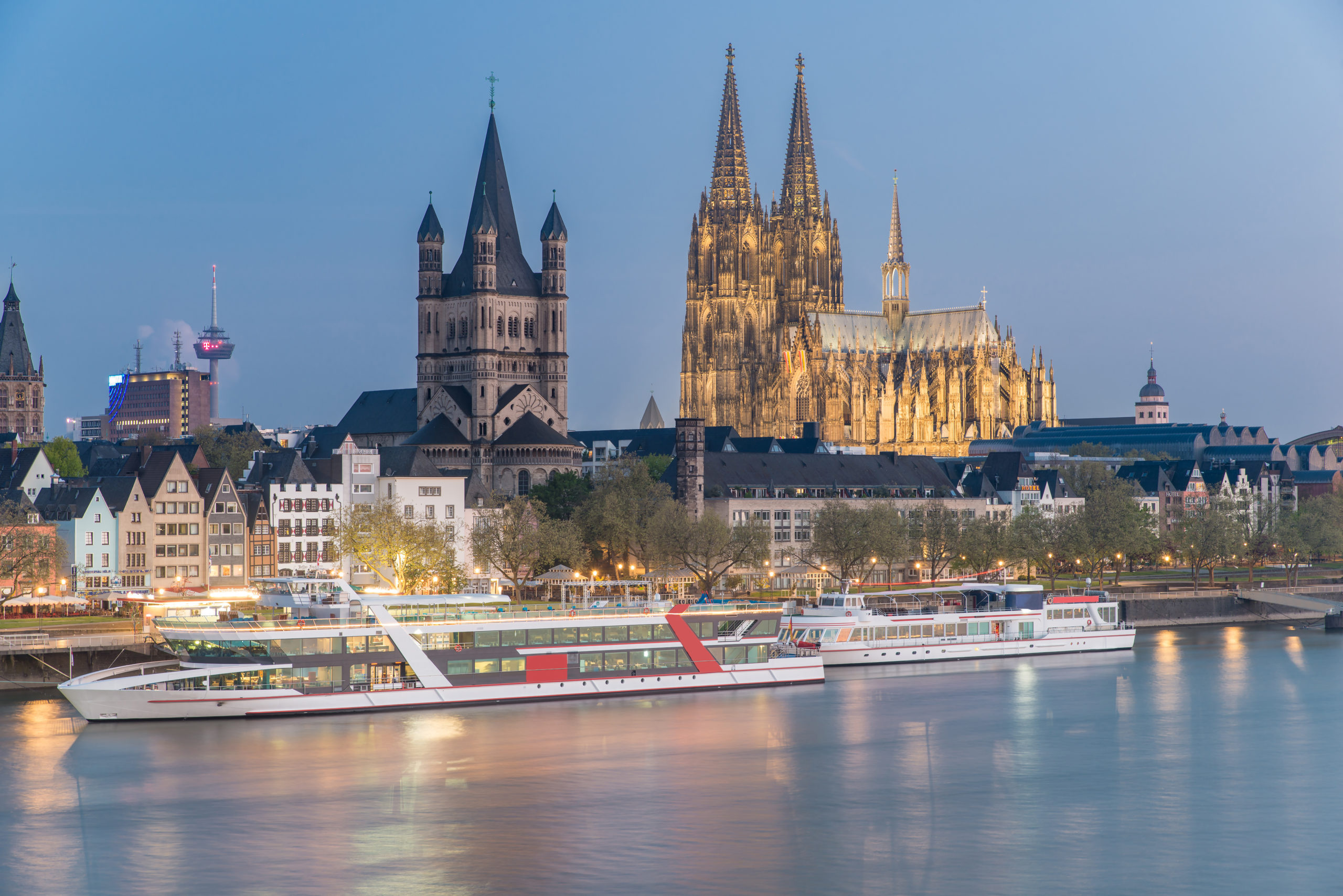 The Rhine River, Cologne, Rhine Valley, Cultural exploration, 2560x1710 HD Desktop
