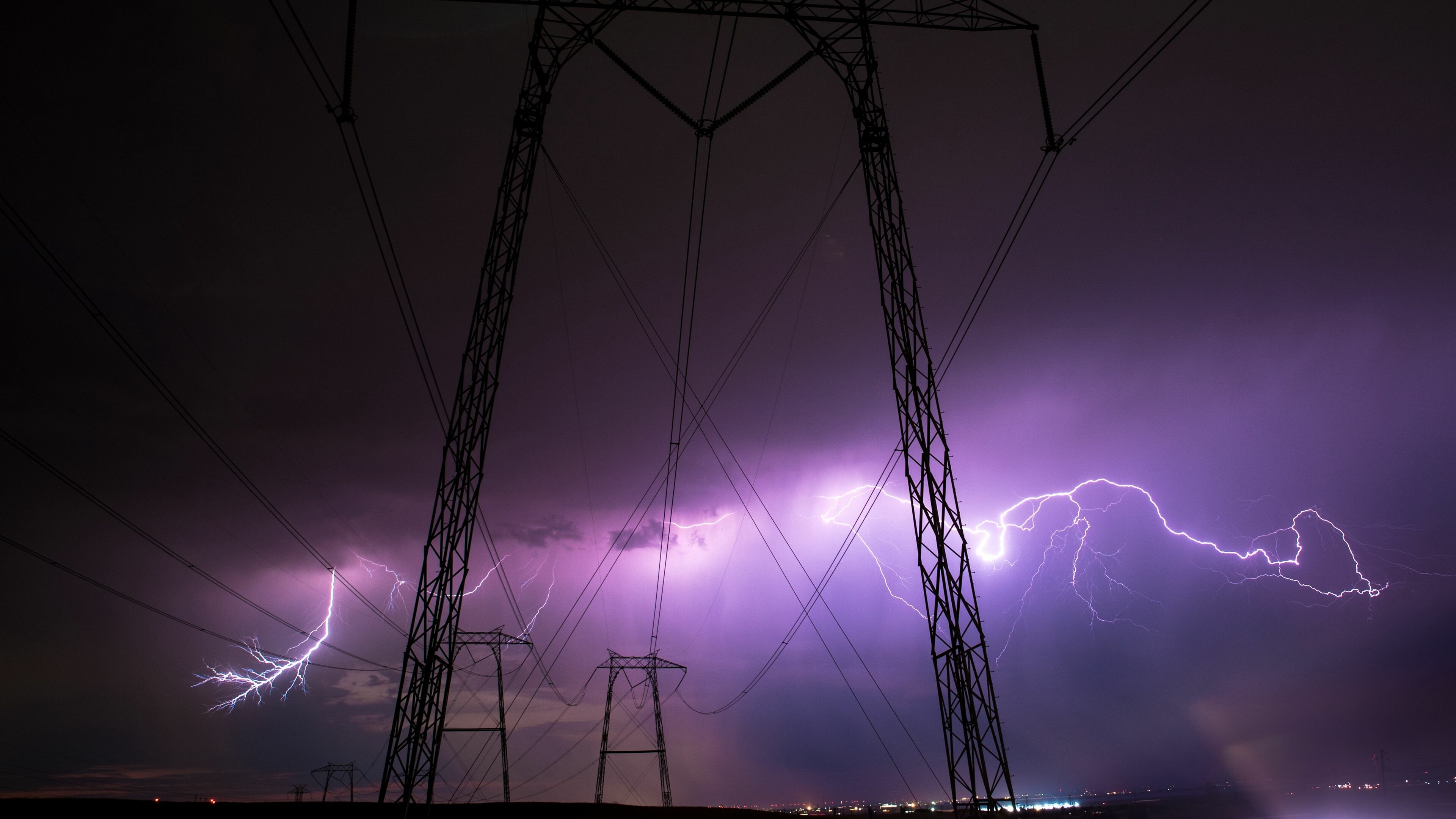 Thunderstorm night scene, Captivating wires, Dramatic cloudy sky, Mesmerizing atmosphere, 3840x2160 4K Desktop