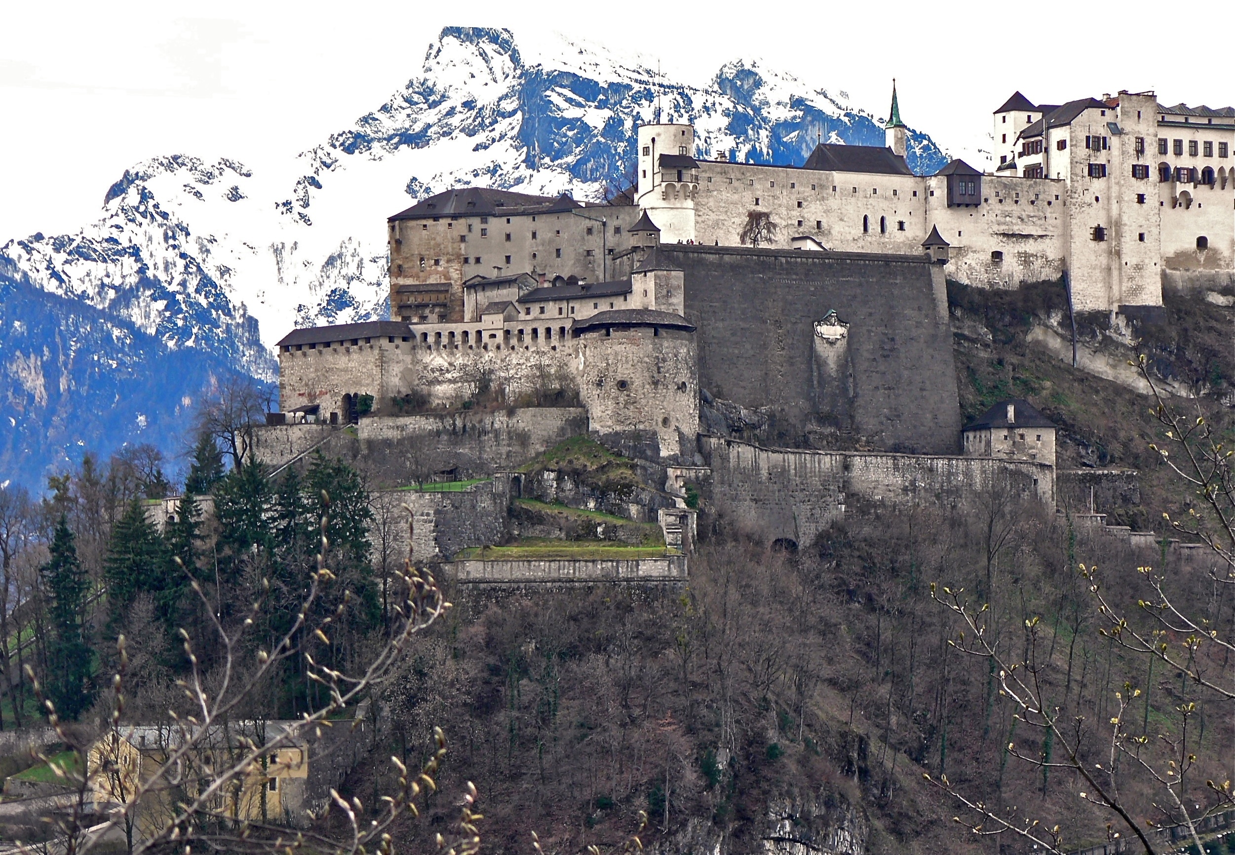 Hohensalzburg Fortress, Hohensalzburg Castle, Castle in Salzburg, Thousand wonders, 2510x1740 HD Desktop