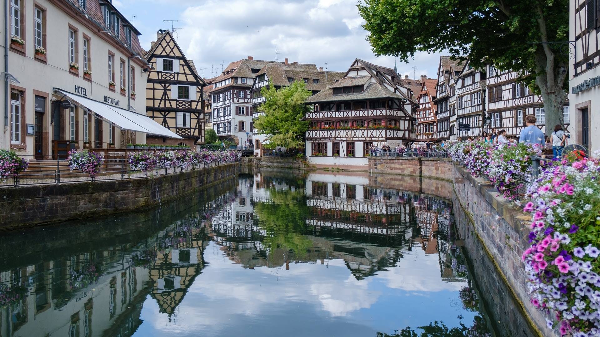 Strasbourg, Charming small city, International atmosphere, Weekend getaway, 1920x1080 Full HD Desktop