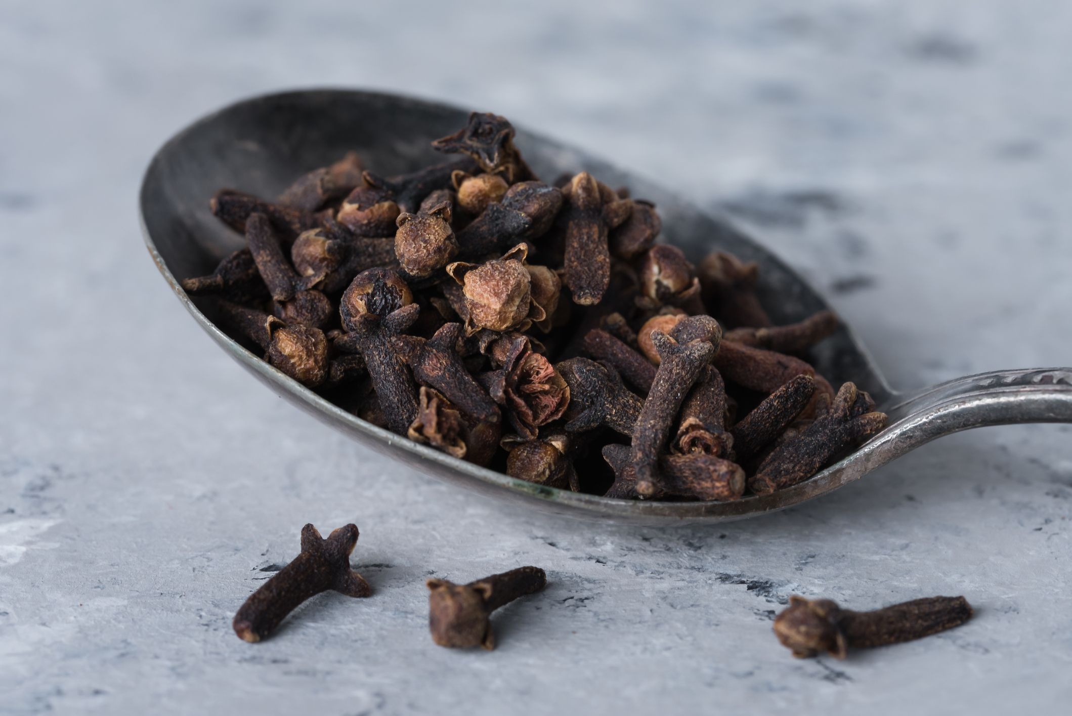 Cloves spice, Culinary photography, Flavourful ingredient, Aromatic delight, 2120x1420 HD Desktop