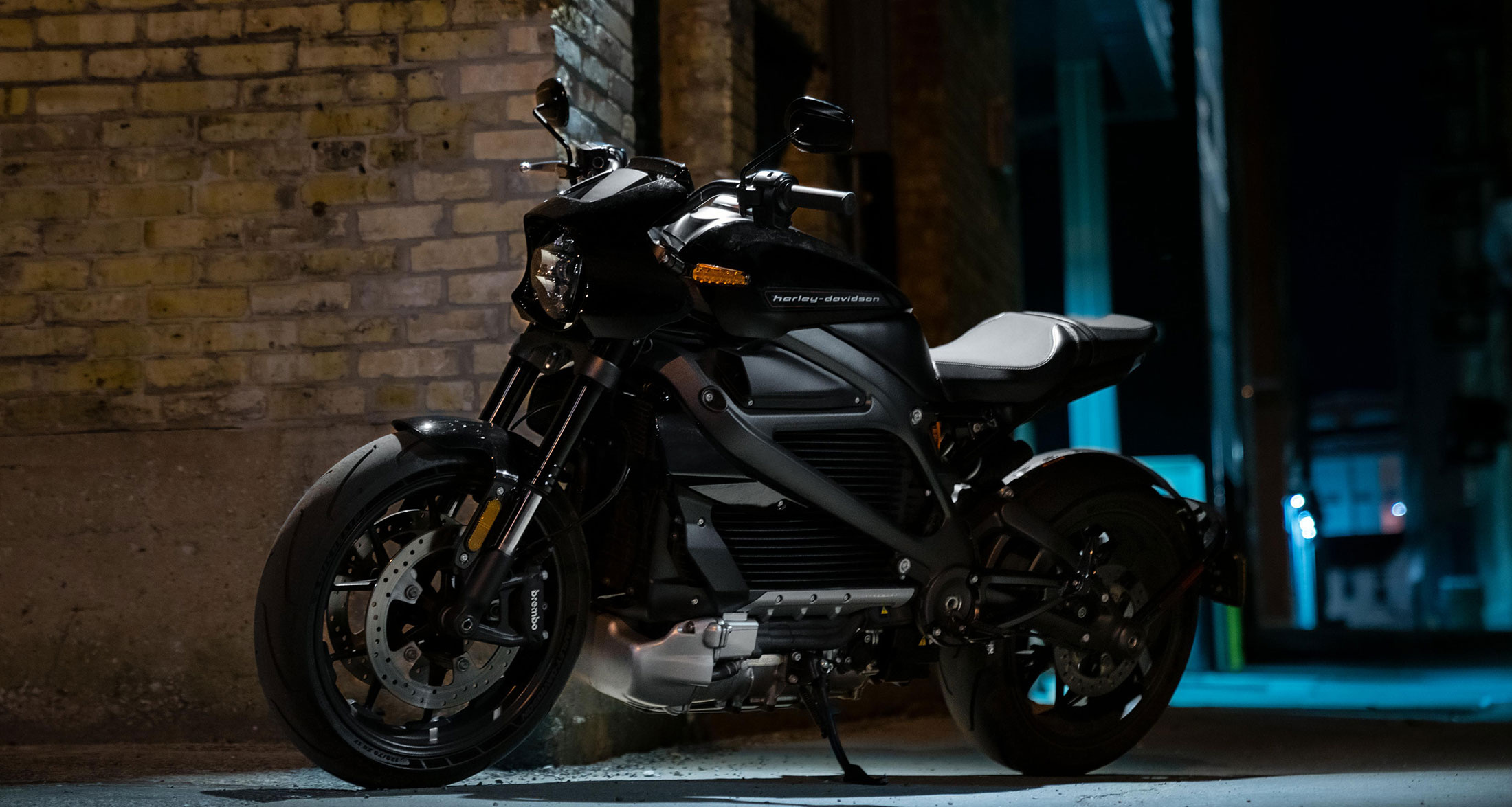Harley-Davidson Livewire, Bikes and more, Cutting-edge technology, Motorcycle enthusiasts, 2200x1180 HD Desktop