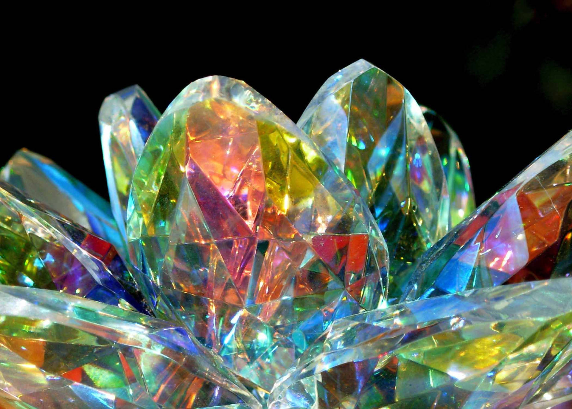 Crystal, Shimmering gemstones, Glowing crystals, Reflective surfaces, 1920x1380 HD Desktop
