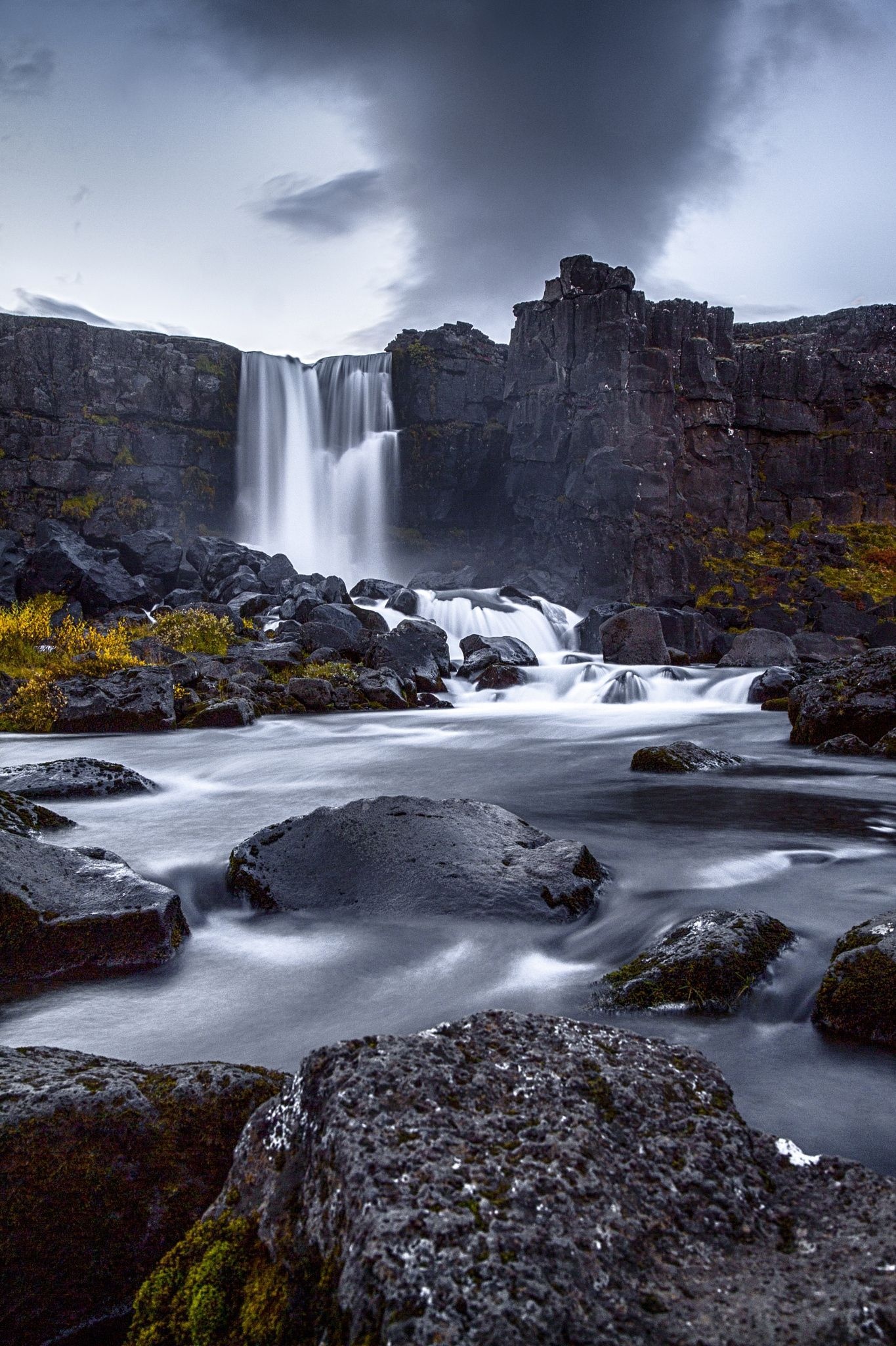 Thingvellir National Park, Xarrfoss waterfall, Alman Thingvellir National Park, Waterfall, 1370x2050 HD Phone