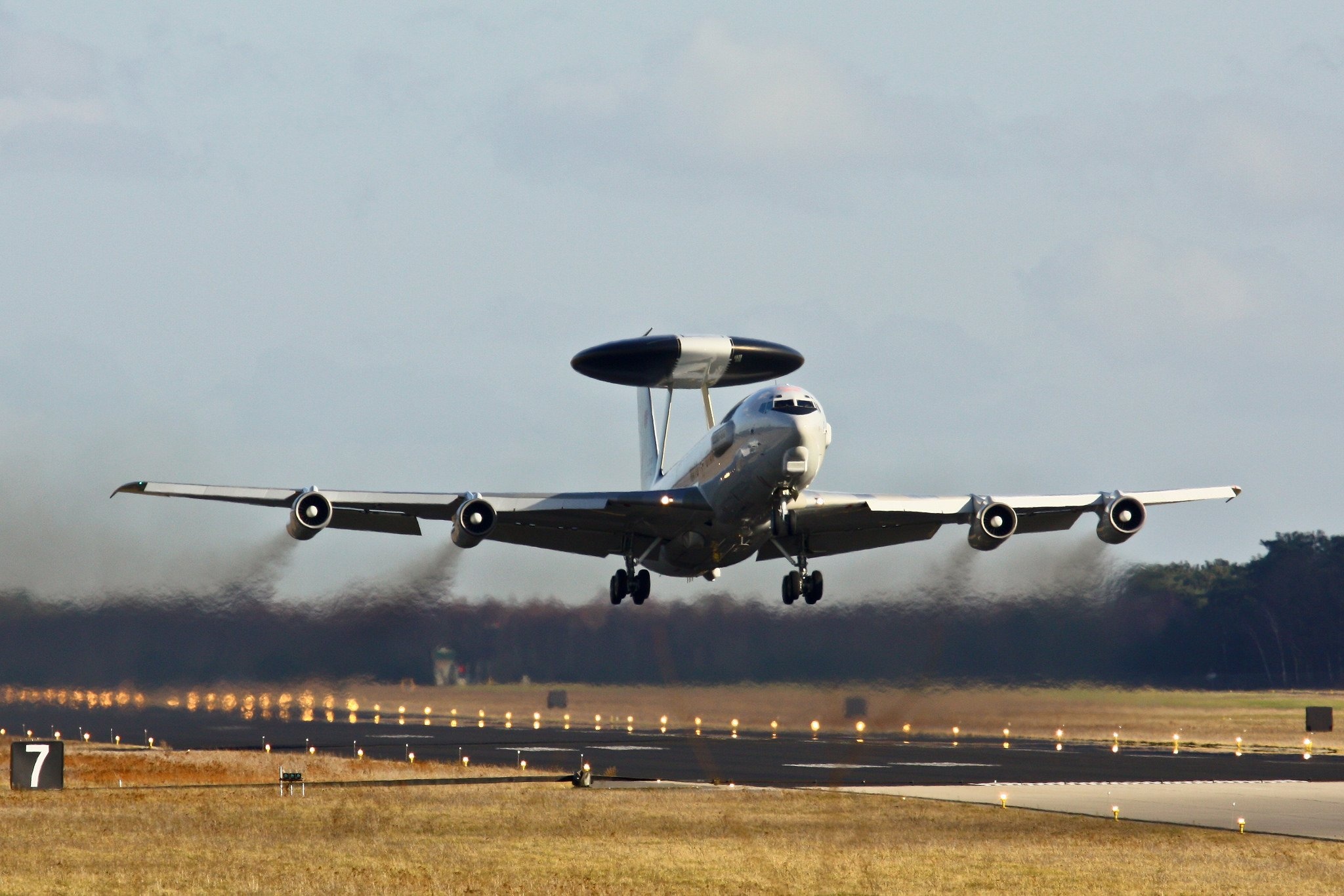 Boeing E-3, Sentry aircraft, AWACS radar, Military aviation, 2050x1370 HD Desktop