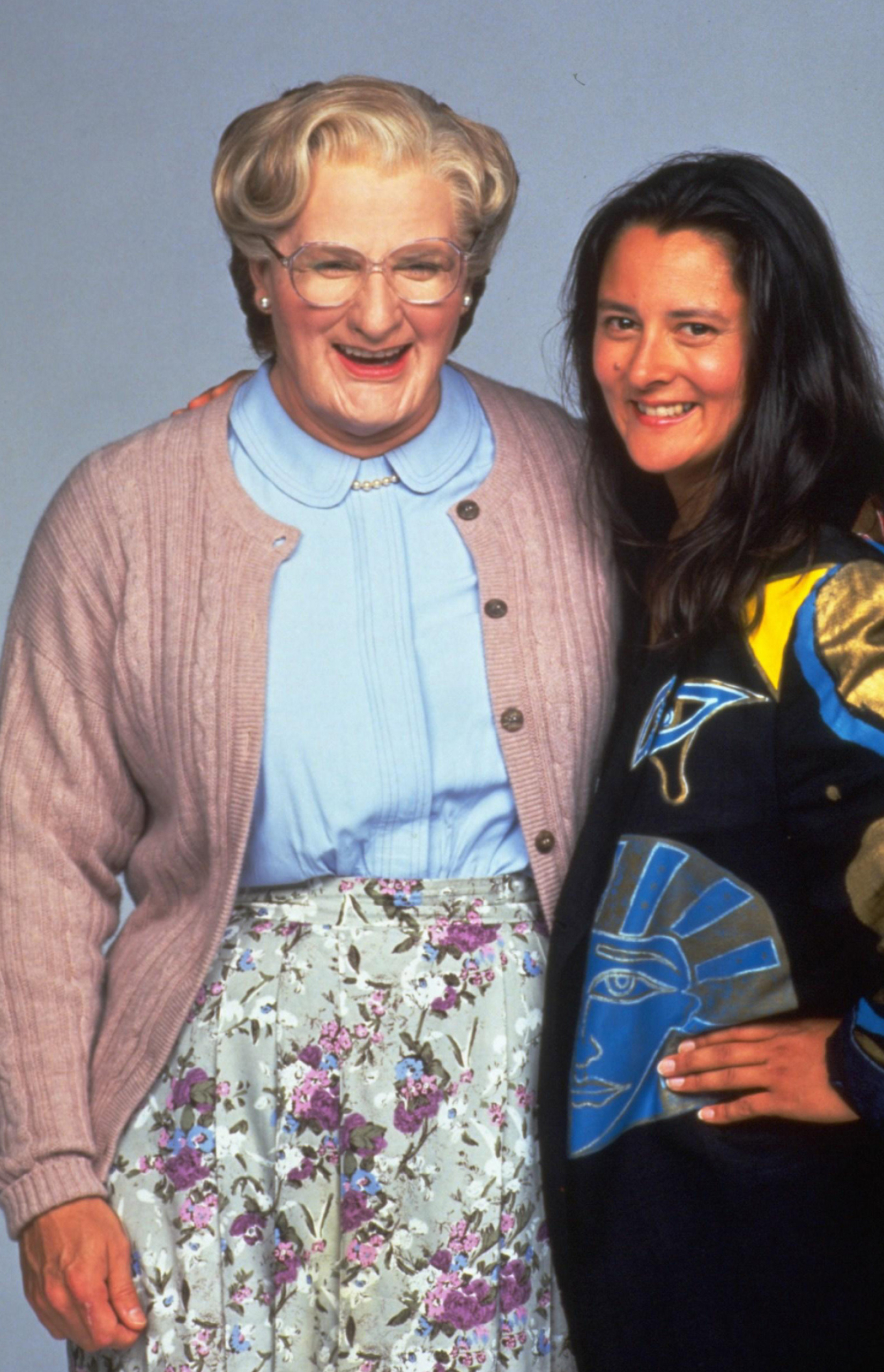 Mrs. Doubtfire Robin Williams, Fanpop photo, Comedy classic, Iconic actor, 1650x2560 HD Phone