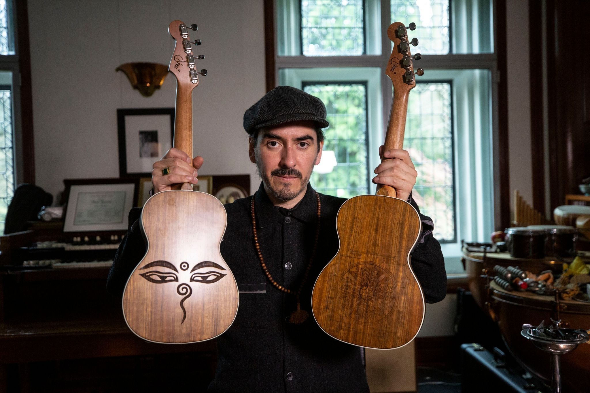 Dhani Harrison, Ukulele Fender, Audiofanzine review, Dhani Harrison's ukulele prowess, 2050x1370 HD Desktop