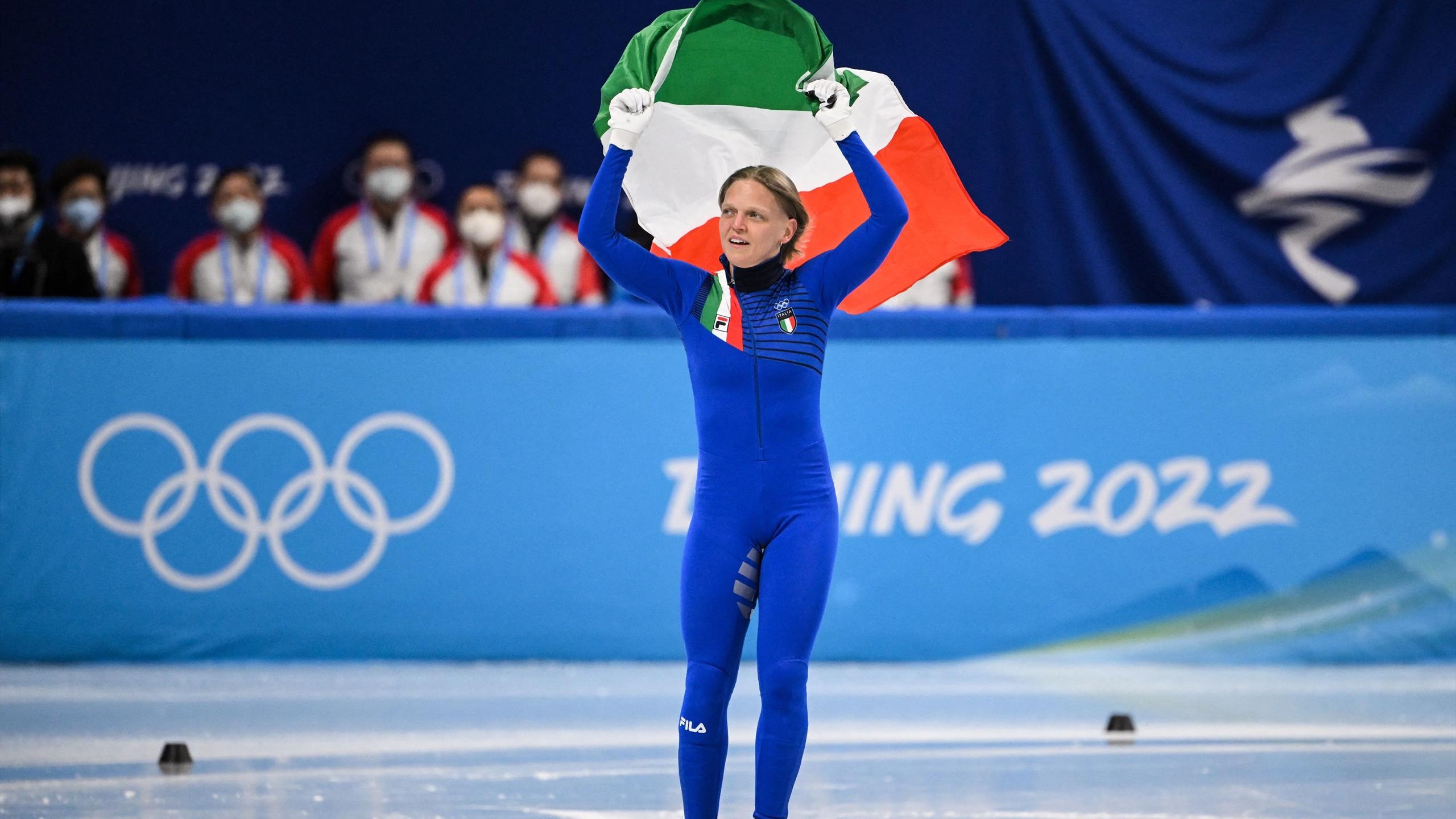Arianna Fontana, Winter Olympics, Short track, Caduta nella finale, 2560x1440 HD Desktop
