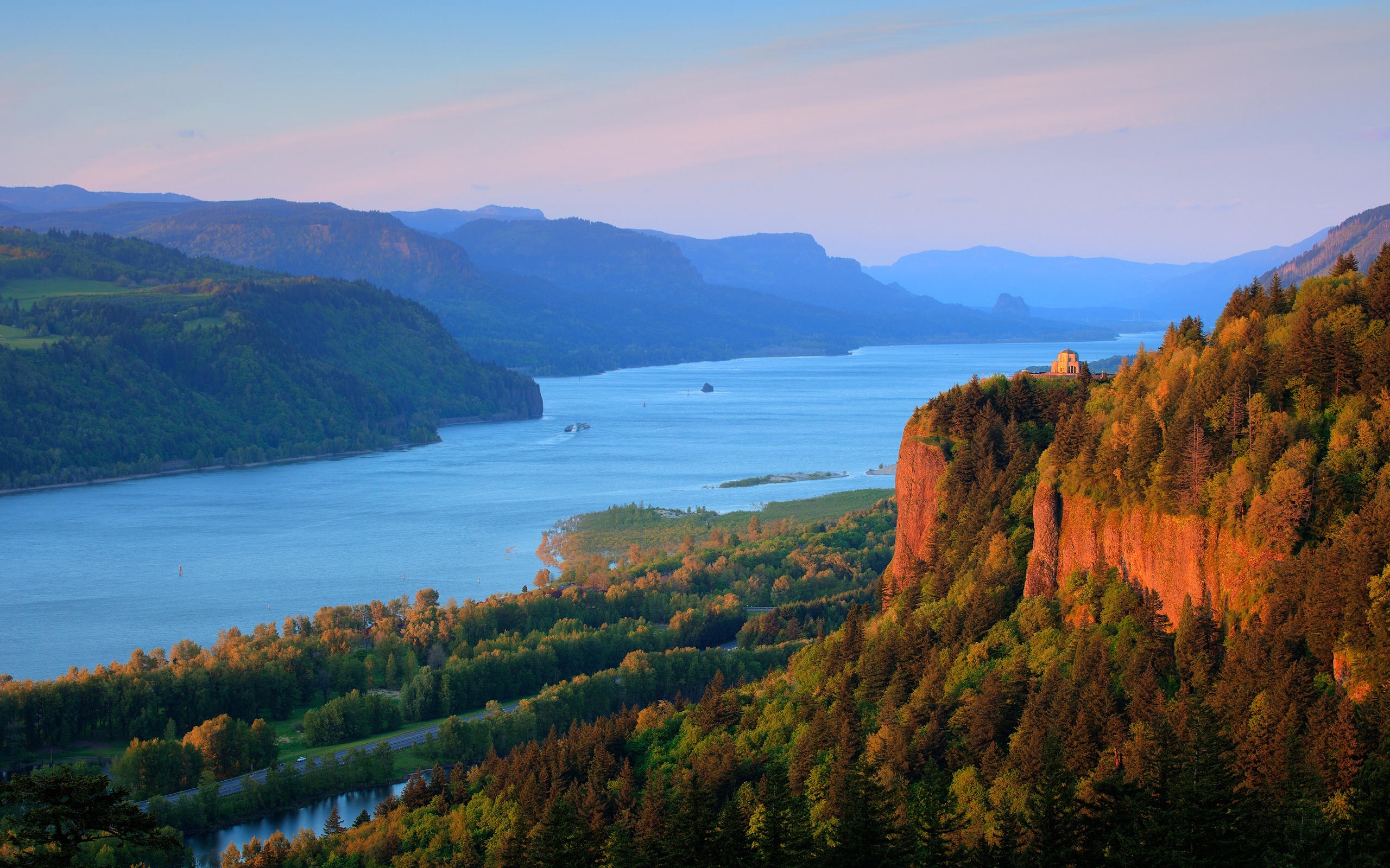 Columbia River, Mountains scenery, Nature wallpaper, Landscape, 2560x1600 HD Desktop