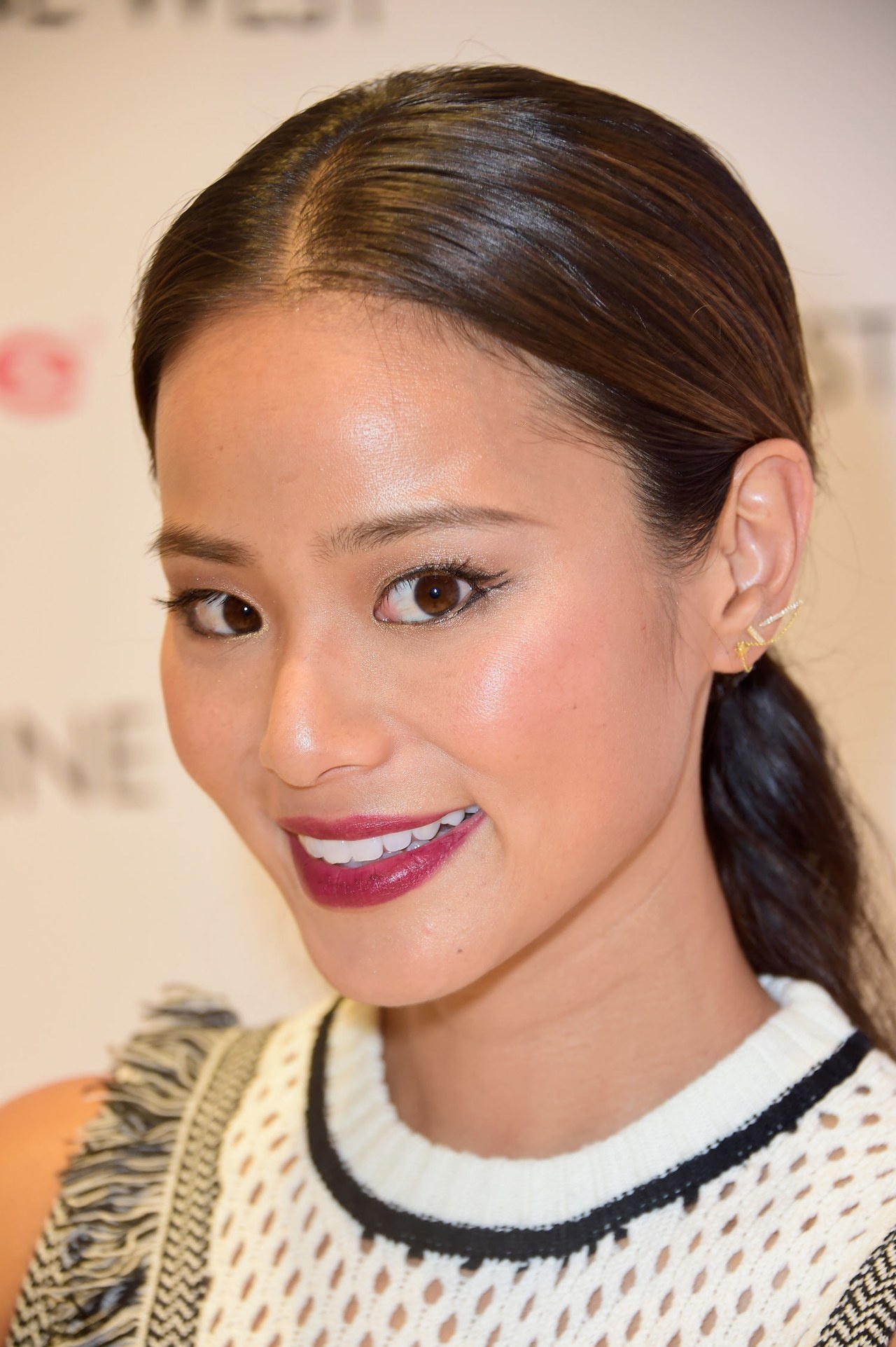 Jamie Chung, Hot and spicy, Navel wallpapers, Pictures, 1280x1930 HD Phone
