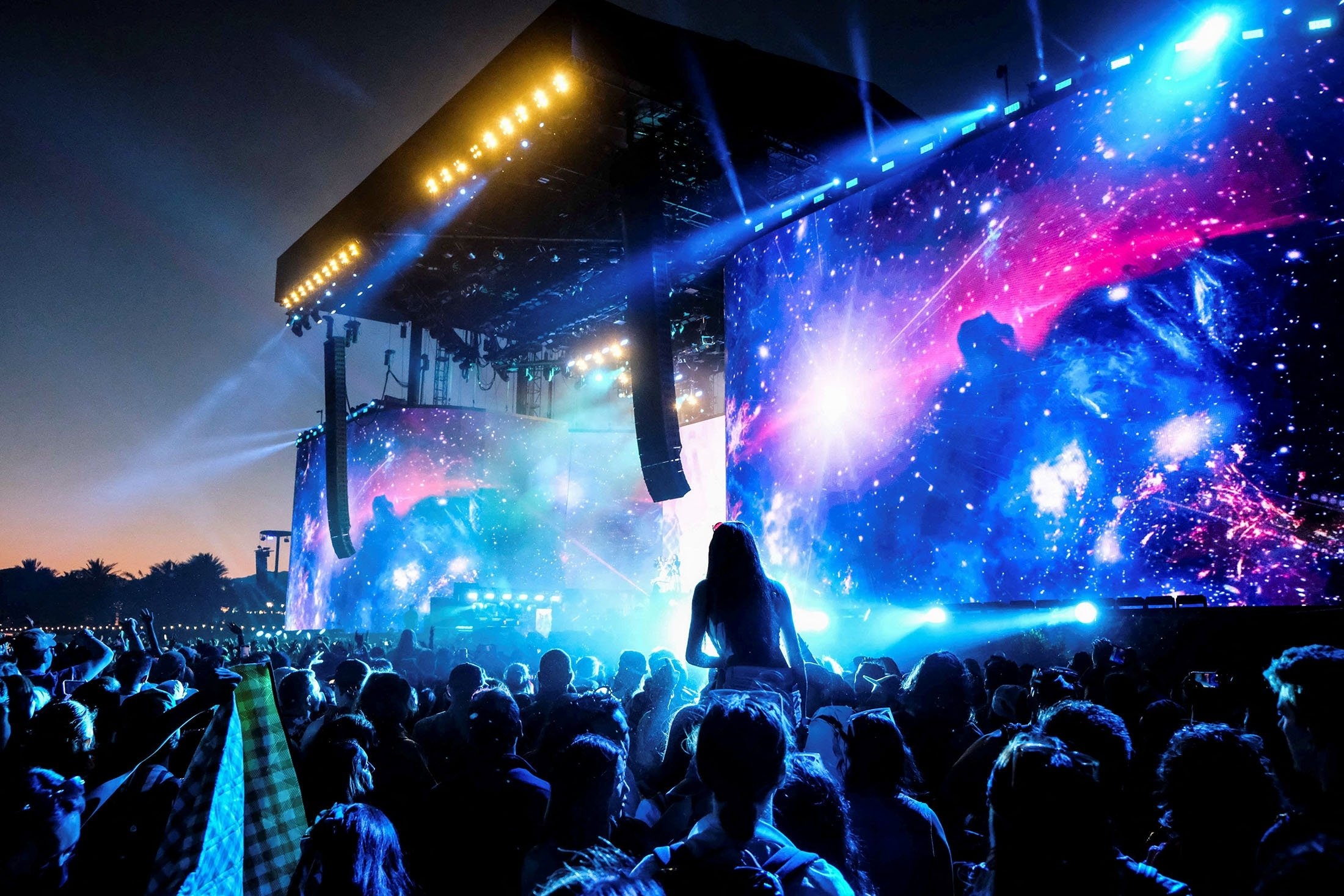 Coachella 2022, Best of Coachella, Music and arts festival, Unforgettable moments, 2200x1470 HD Desktop