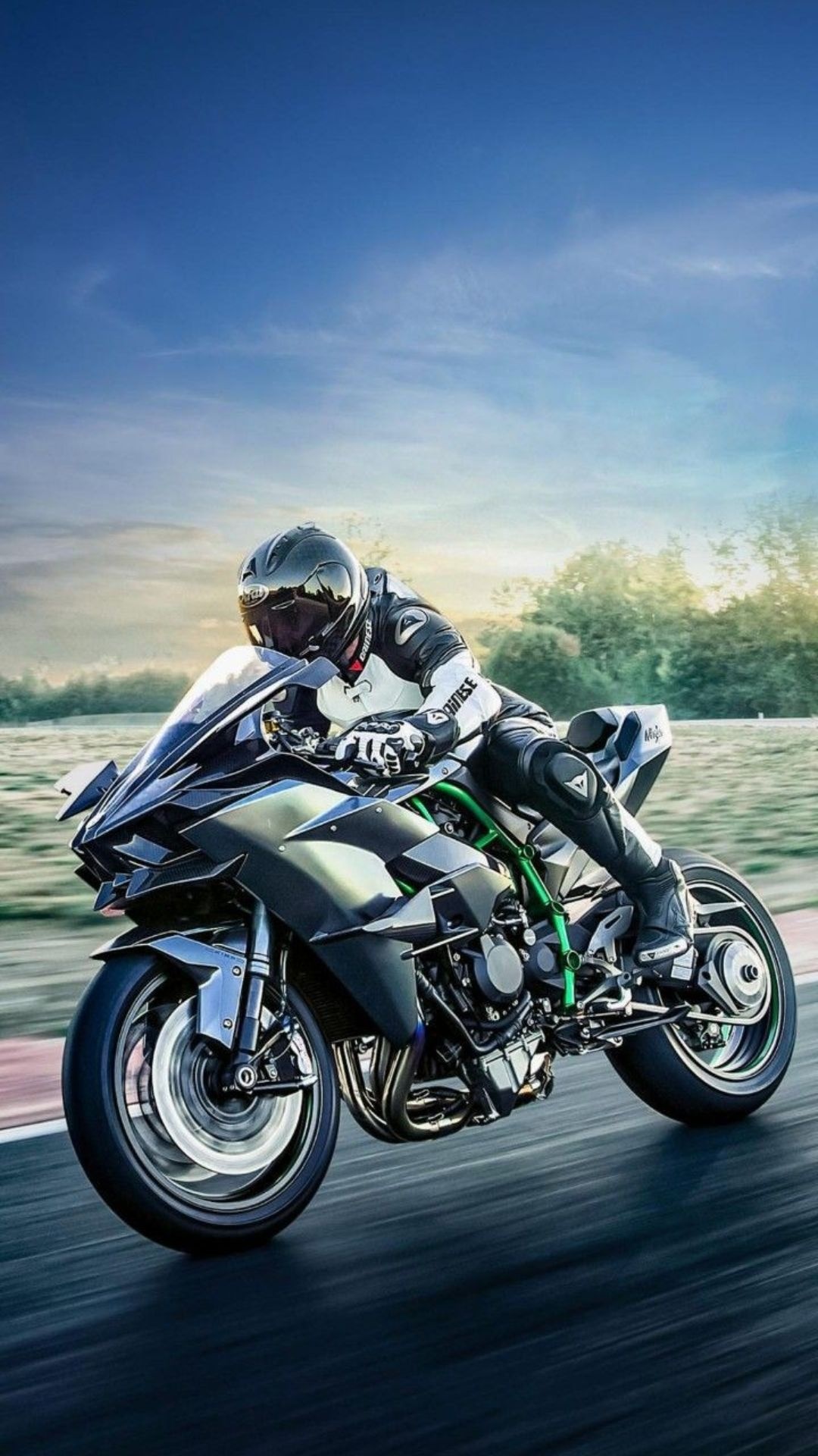 Kawasaki Ninja H2, Supercharged power, Racing heritage, Striking aesthetics, 1080x1920 Full HD Phone