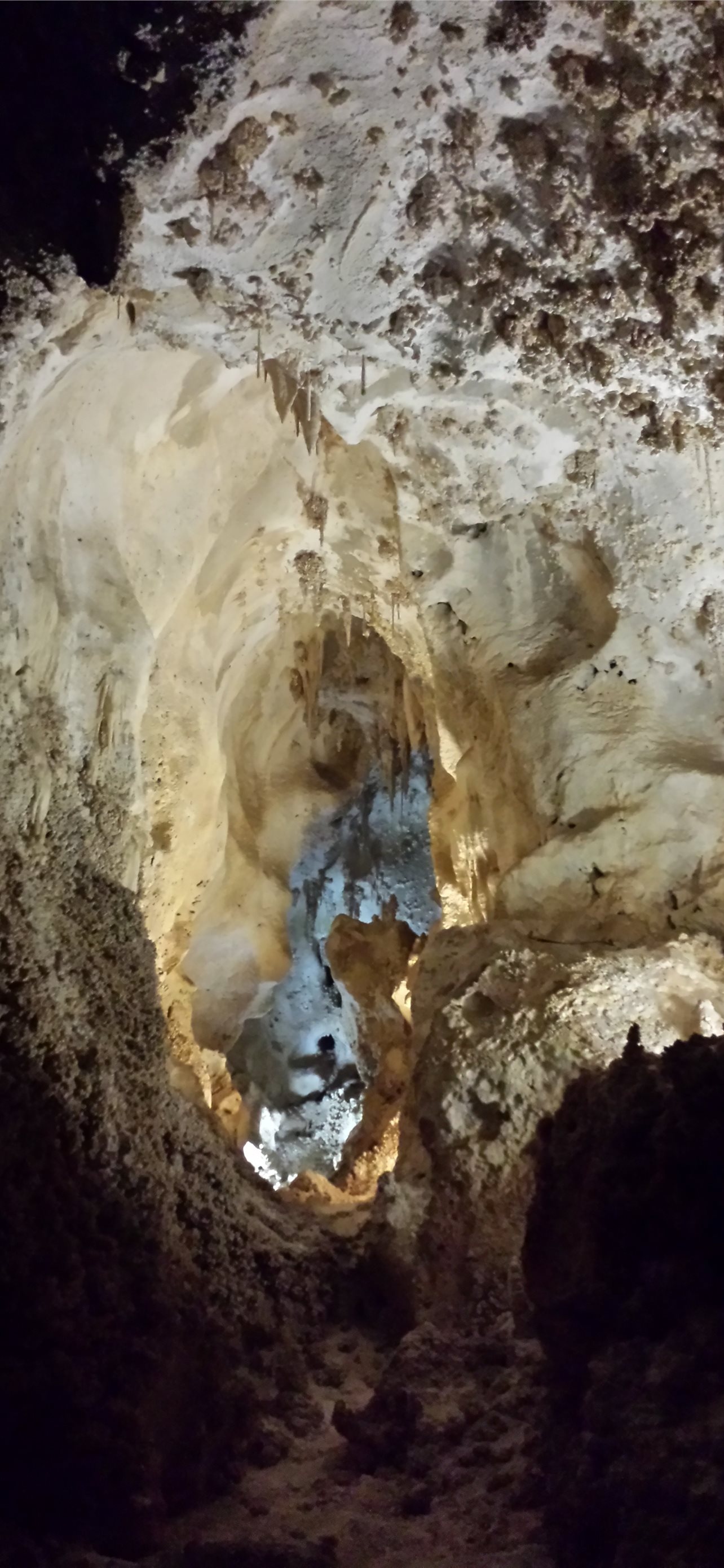 Beeindruckende iPhone Wallpaper von Carlsbad Caverns, 1290x2780 HD Handy