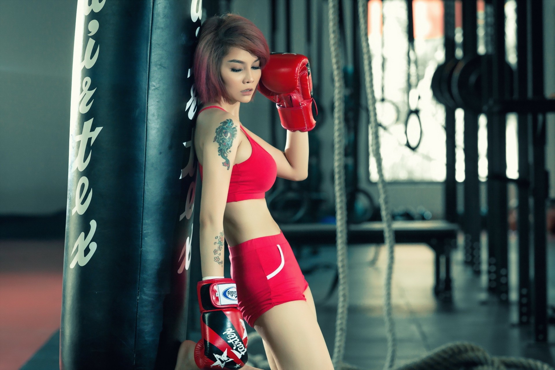 Combat Sports: Girl Boxing, Sports Apparel and Equipment, Women Boxing, Sports Gym. 1920x1280 HD Background.