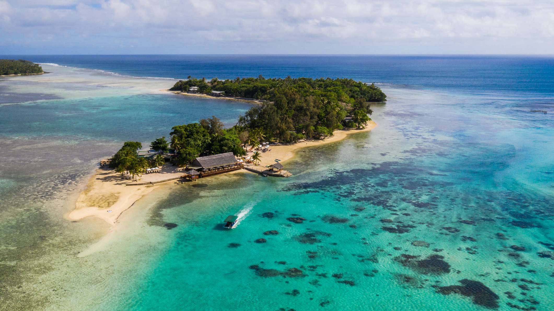 Port Vila, Hotels in Vanuatu, Best accommodations, Travels, 2130x1200 HD Desktop
