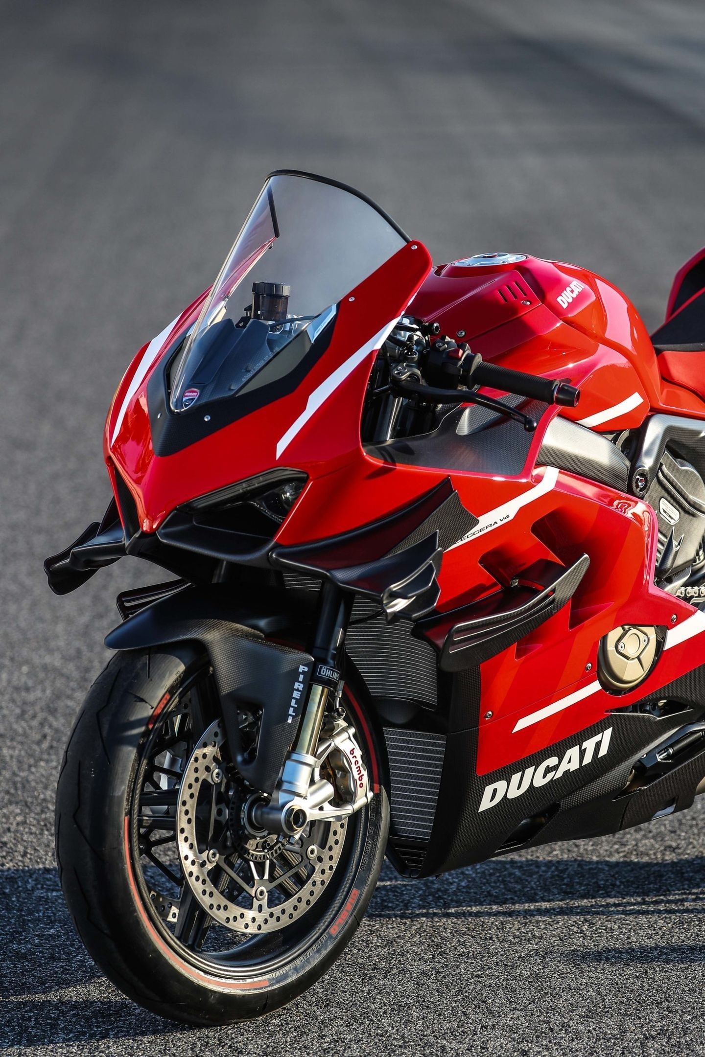 Ducati Superleggera V4, 2020 model, High-resolution image, Motorcycle beauty, 1440x2160 HD Phone