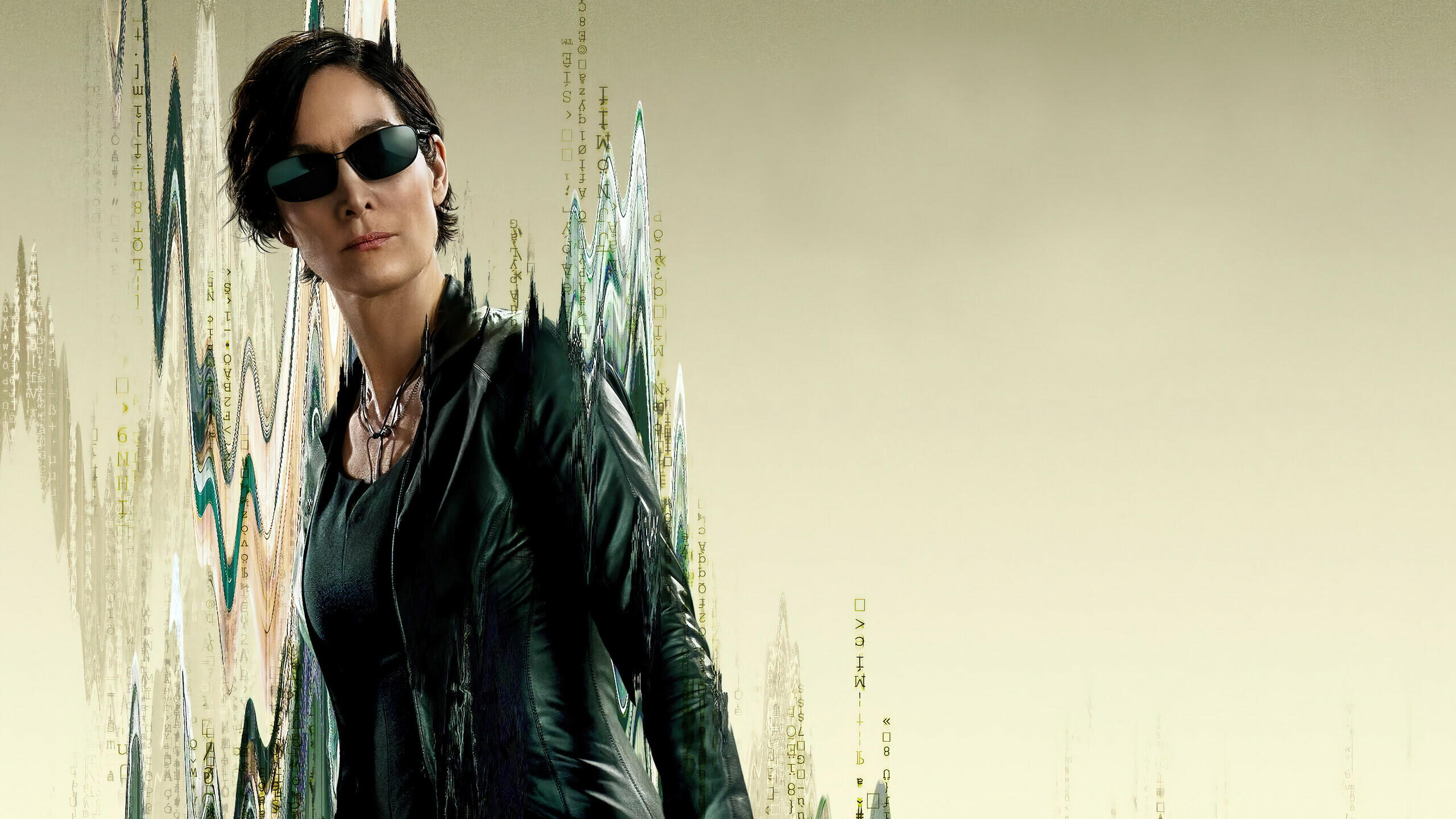The Matrix Resurrections: Carrie-Anne Moss as Trinity and Tiffany, Neo's romantic interest. 2560x1440 HD Wallpaper.