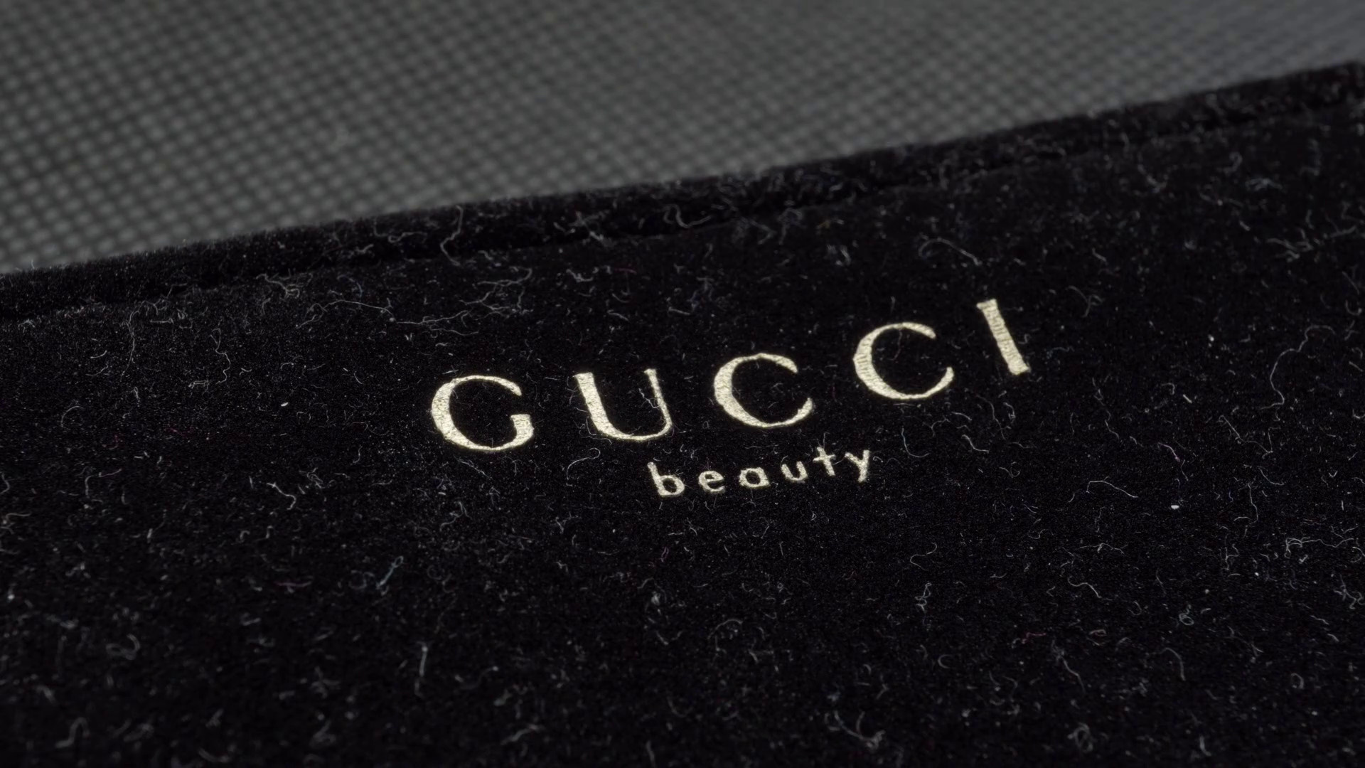 Gucci: Women's and men's luxury beauty products, Fashion brand. 1920x1080 Full HD Background.