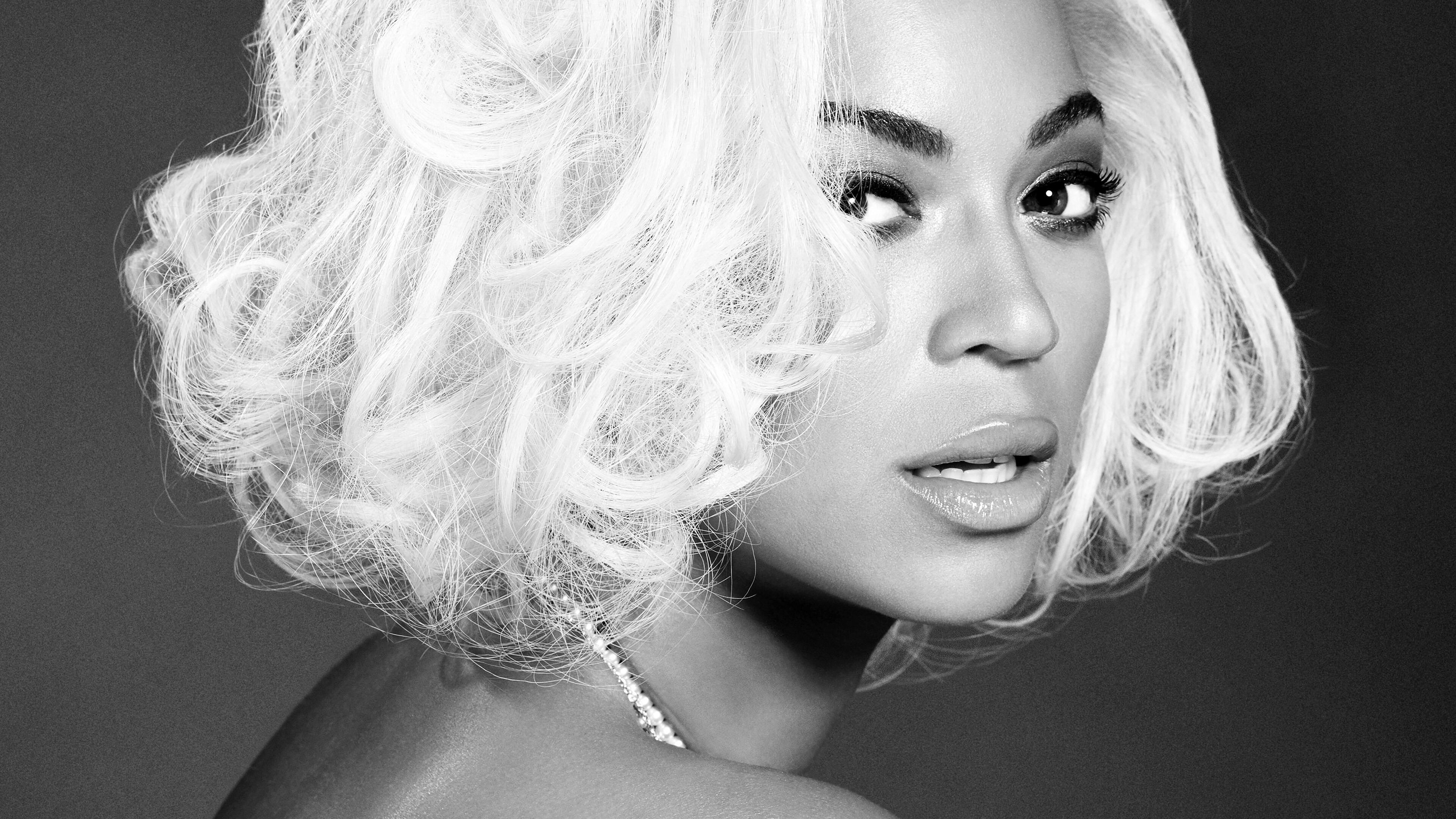 Beyonce: Debut album Dangerously in Love, featured the US Billboard Hot 100, 2003. 3840x2160 4K Wallpaper.
