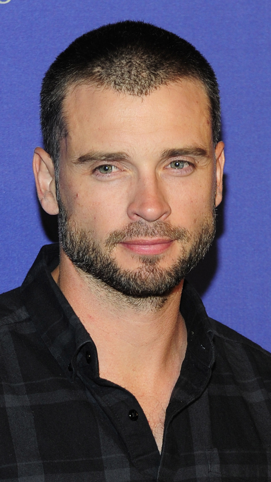 Tom Welling movies, High-definition wallpapers, Stunning visuals, Captivating imagery, 1080x1920 Full HD Phone