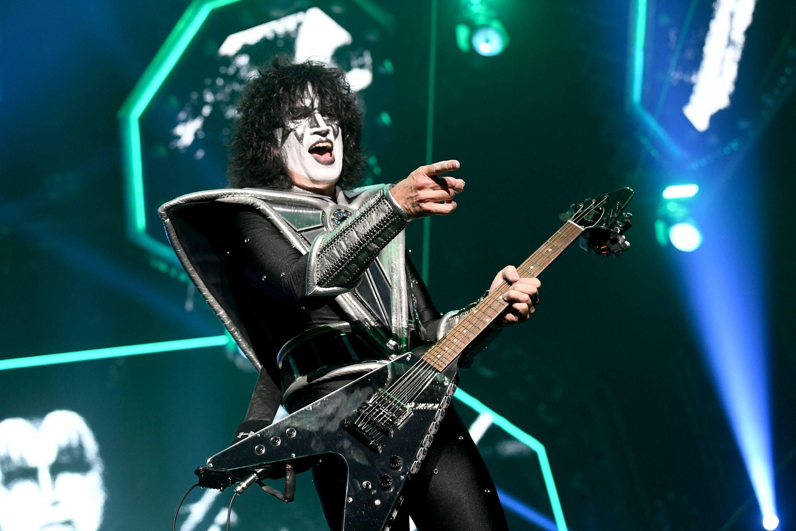 Tommy Thayer, Kiss Will Never Disappear, 2560x1710 HD Desktop