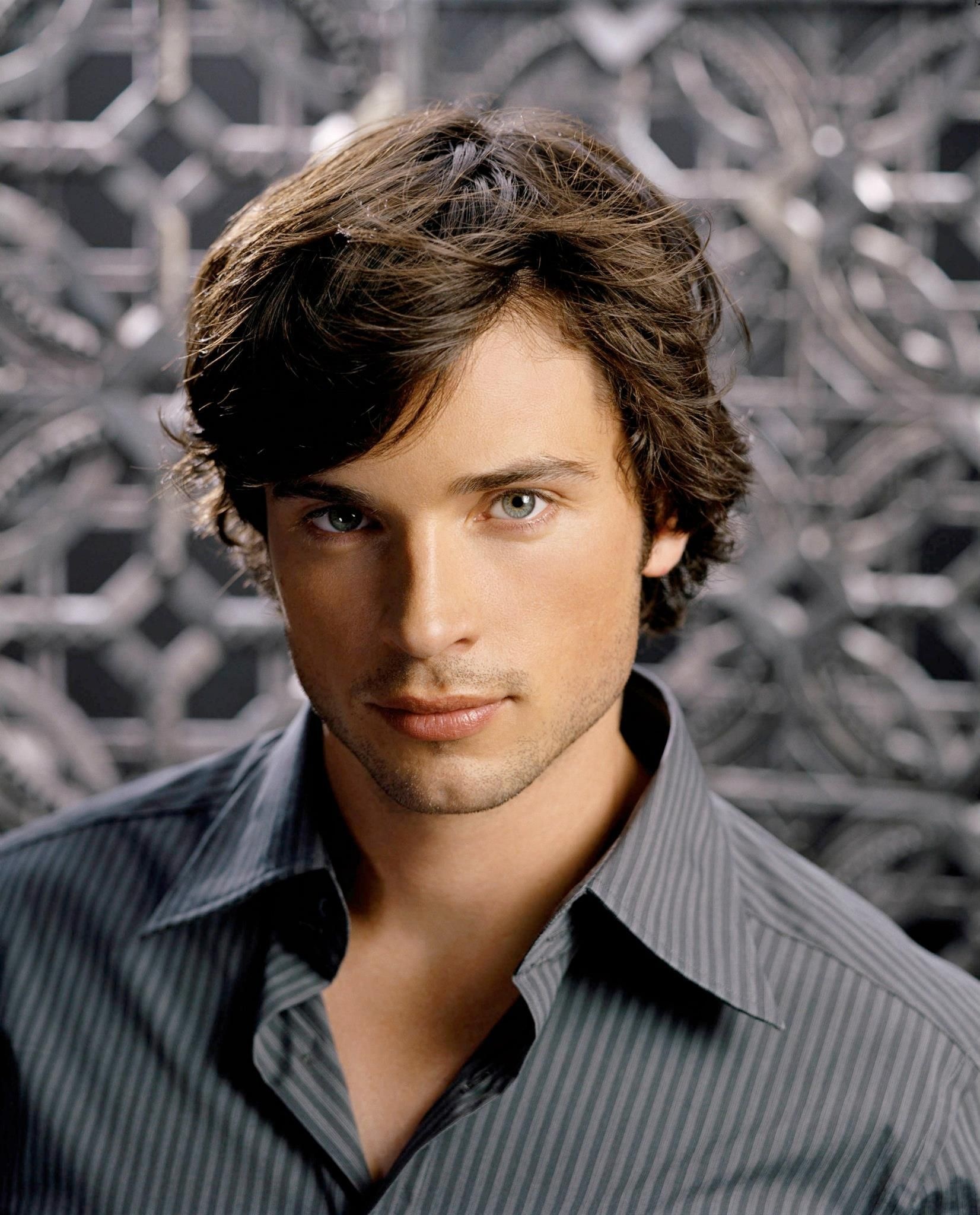 Tom Welling movies, Smallville star, Action thriller, Deep Six, 1660x2050 HD Phone