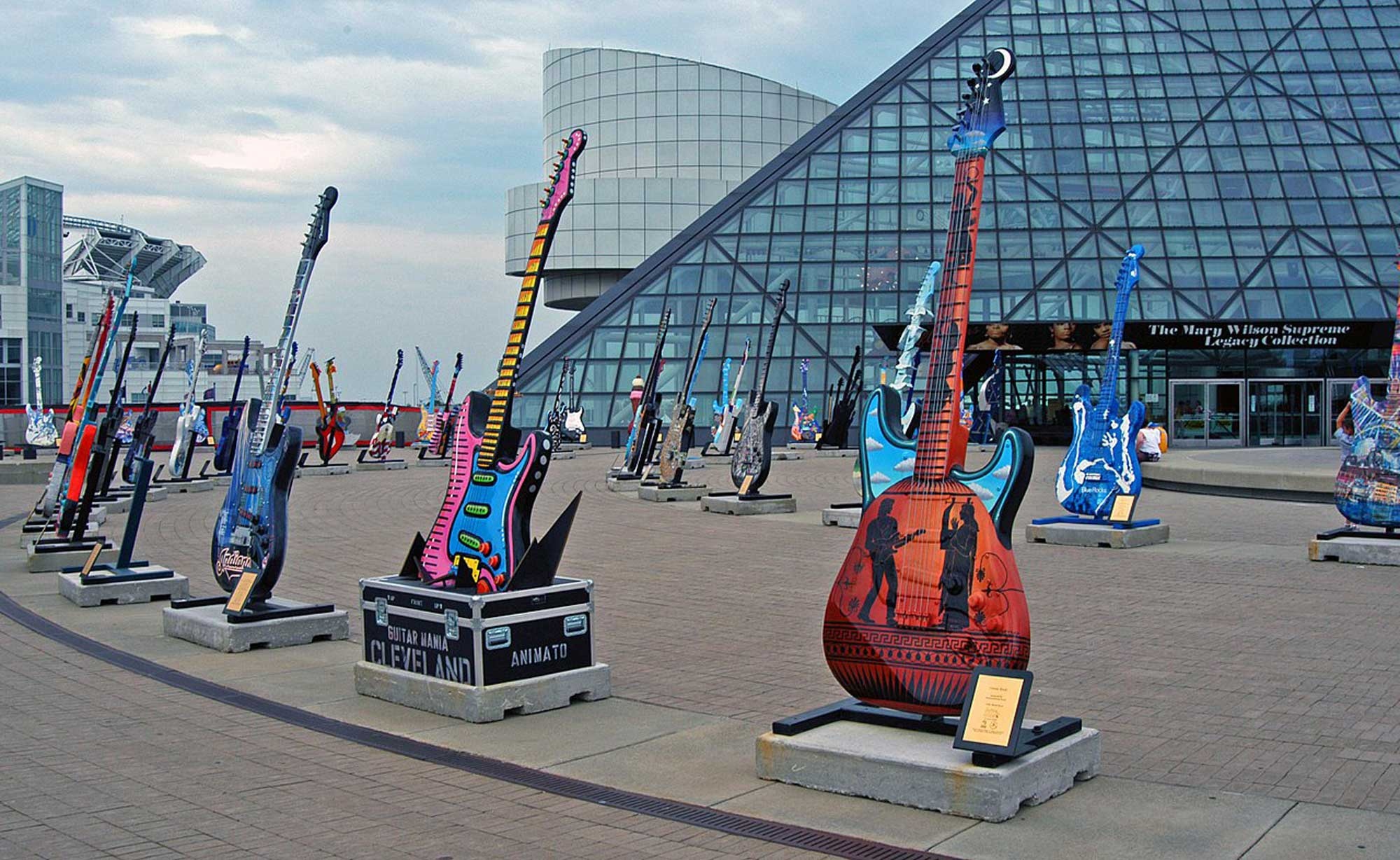 Rock and Roll Hall of Fame, Culture of innovation, Music legends, Pop culture, 2000x1230 HD Desktop