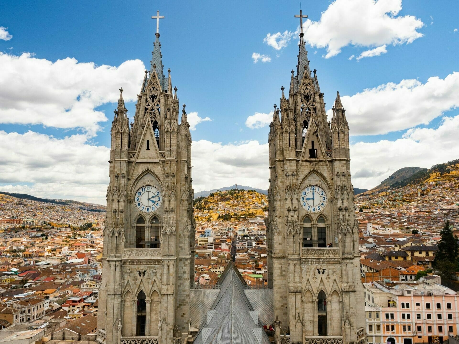 Quito travels, 12 awesome things, Ecuadors capital, Brooke Beyond, 1920x1440 HD Desktop