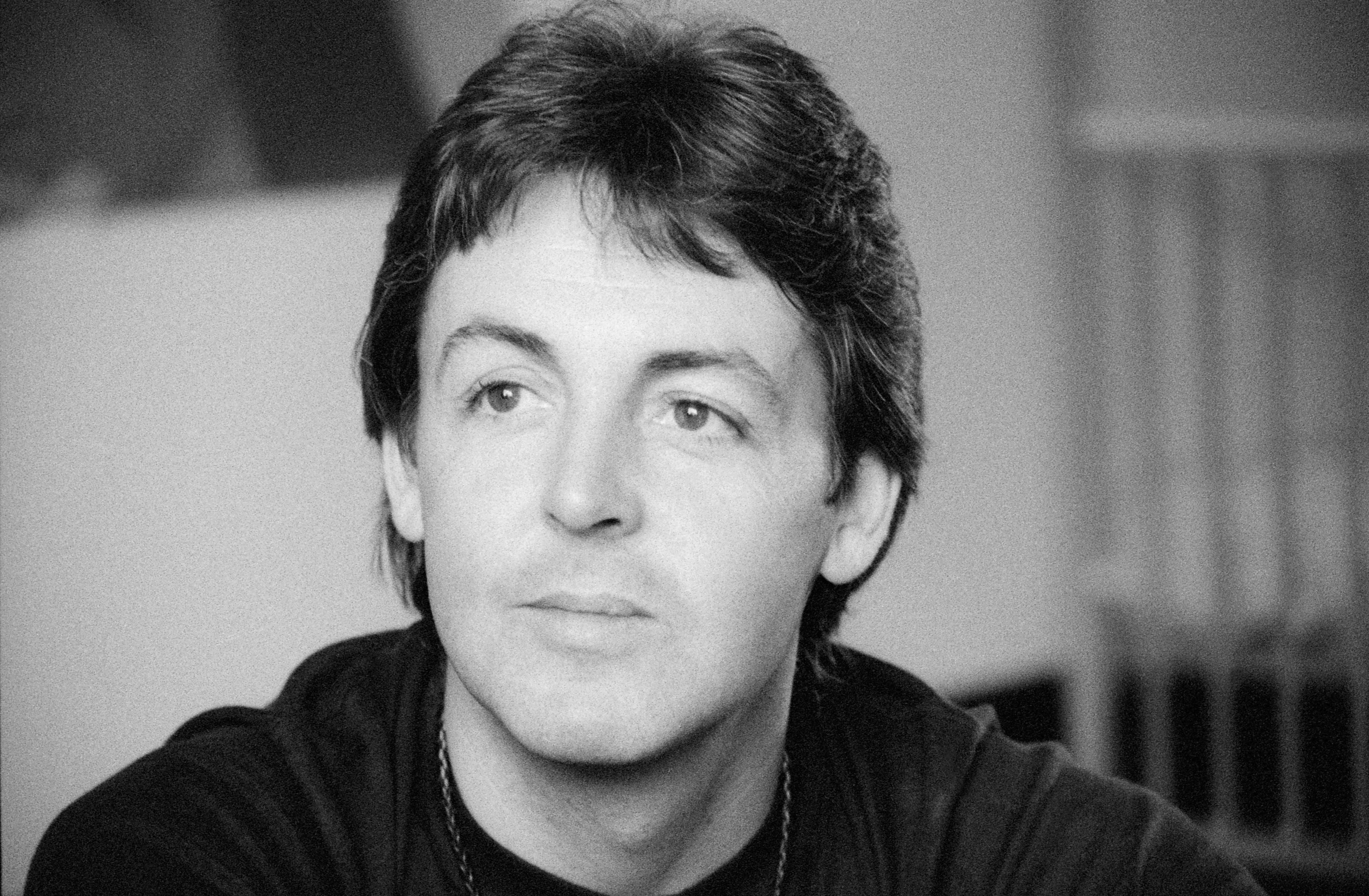 Download latest HD wallpapers, Music Paul McCartney, Immersive visuals, High definition, 2940x1920 HD Desktop