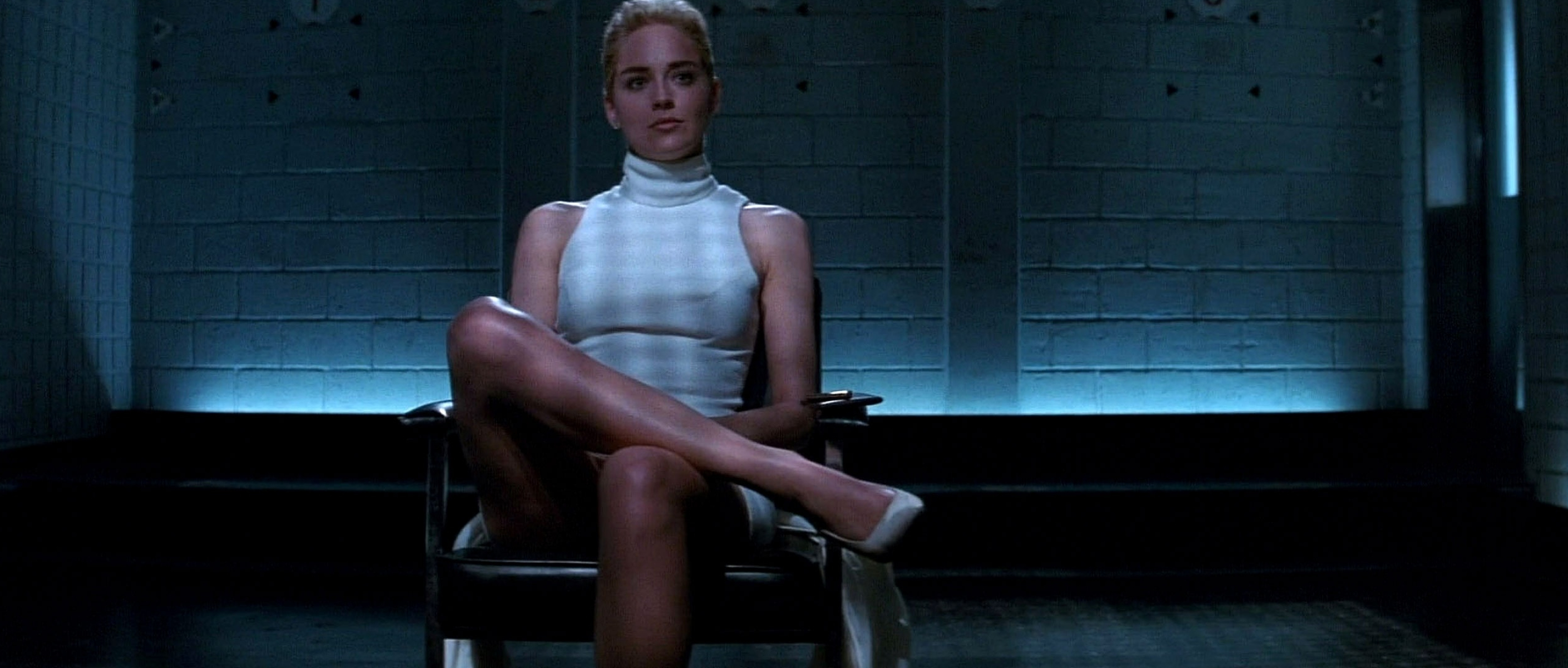 Basic Instinct, Continuation of the story, In-depth analysis, Media studies perspective, 2820x1200 Dual Screen Desktop