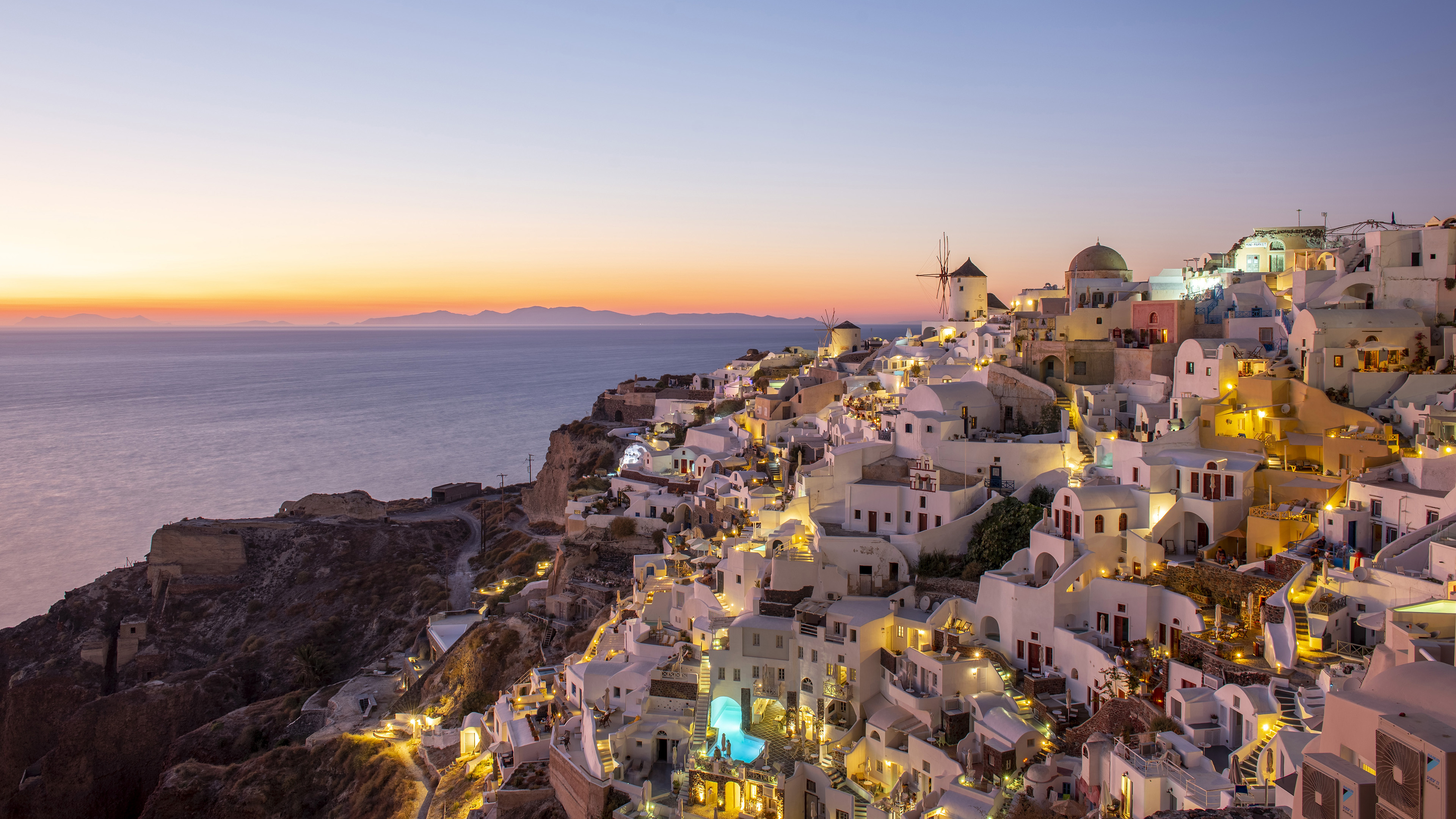 Best sunset views, Oia in Greece, Greek island wonder, Santorini's magic, 3840x2160 4K Desktop