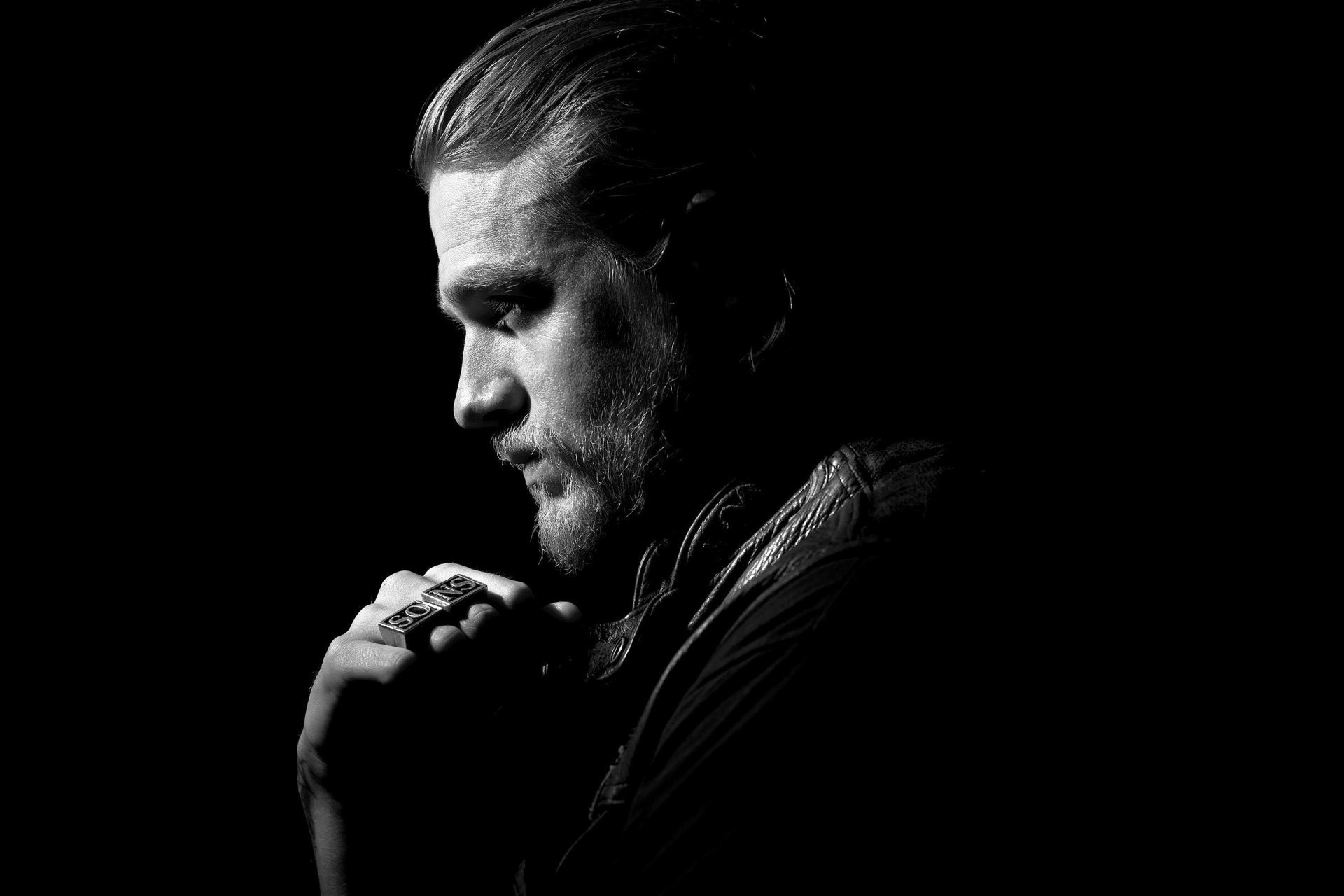 Charlie Hunnam: An underrated face of the action, adventure and crime genre, Black and white. 1920x1280 HD Background.