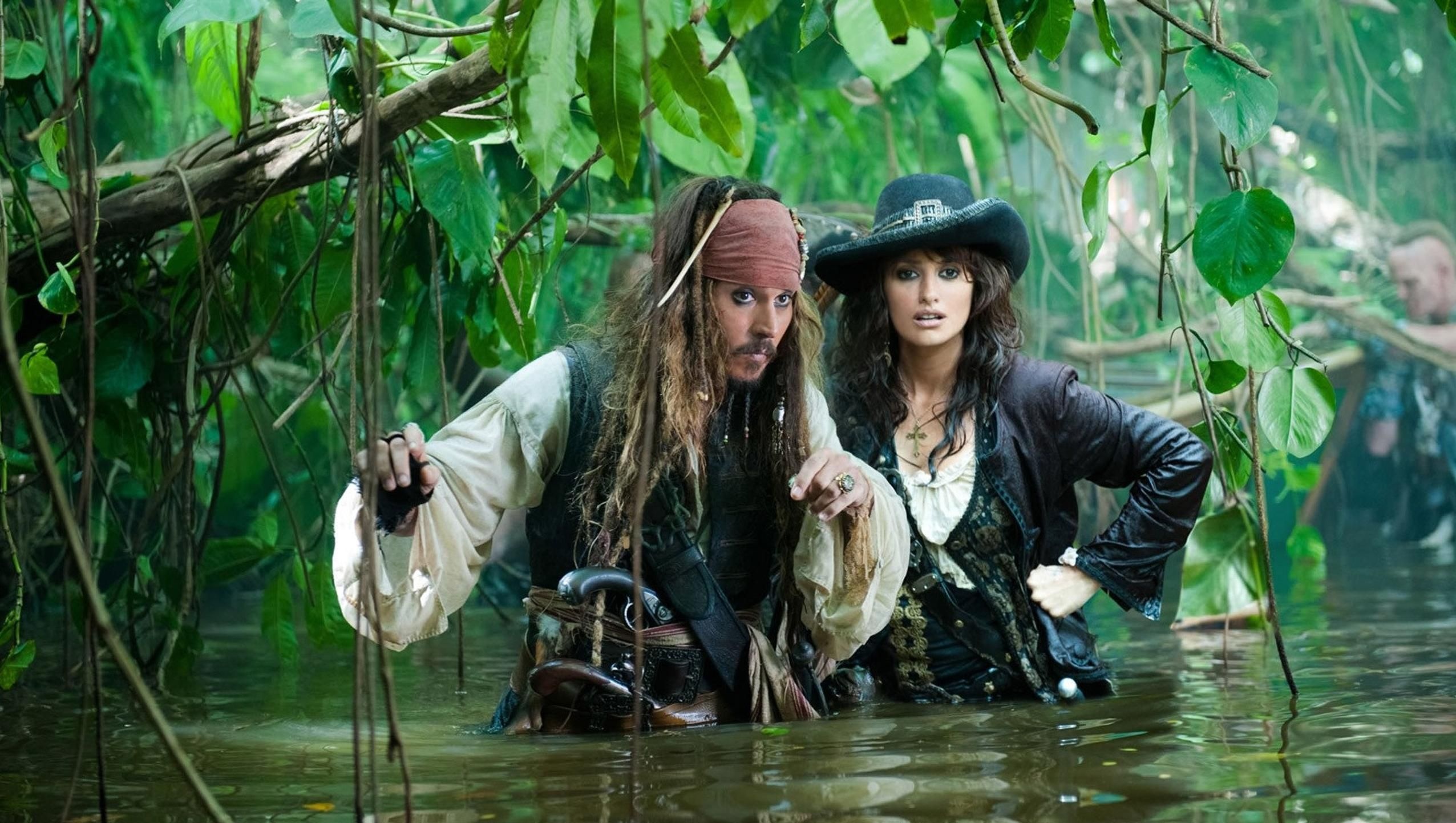 Pirates of the Caribbean: On Stranger Tides (2011), Angelica, The first female pirate. 2560x1450 HD Background.