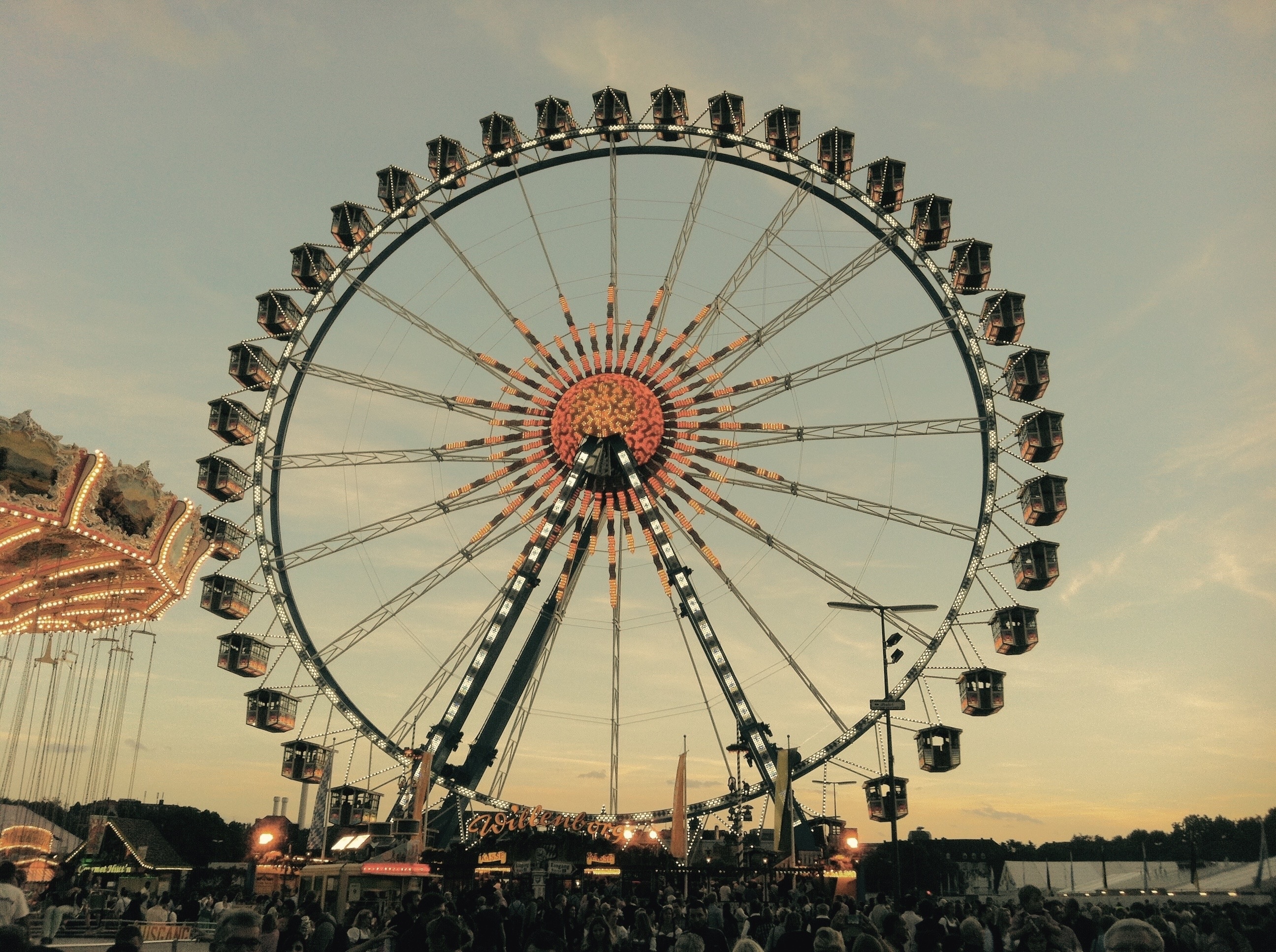 Fun Fair: Oktoberfest, An event held outside with rides, Ferris wheel. 2600x1940 HD Wallpaper.