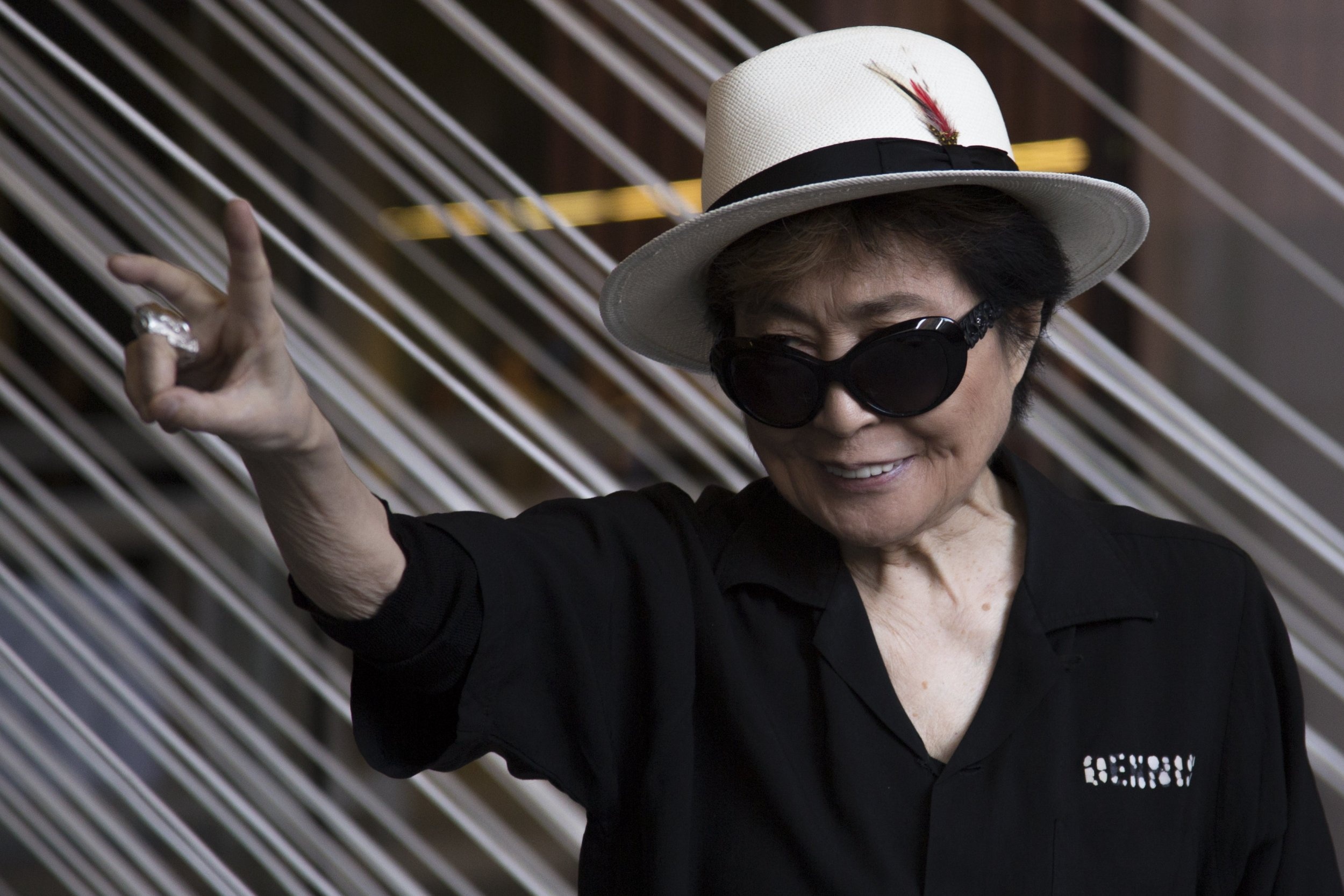 Yoko Ono, Trump warzone, Remarkable longevity, Another 50 years, 2500x1670 HD Desktop