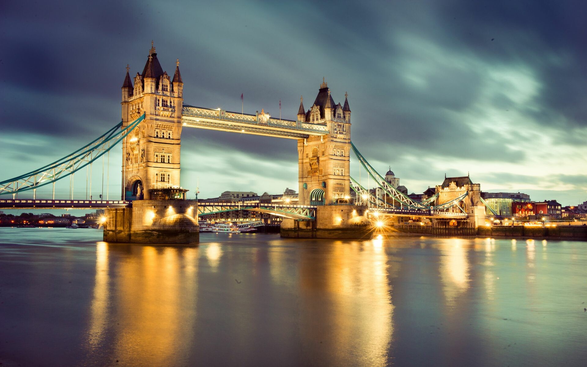 Tower Bridge: Noted for its unmatched Victorian or Neo-Gothic style of architecture. 1920x1200 HD Wallpaper.