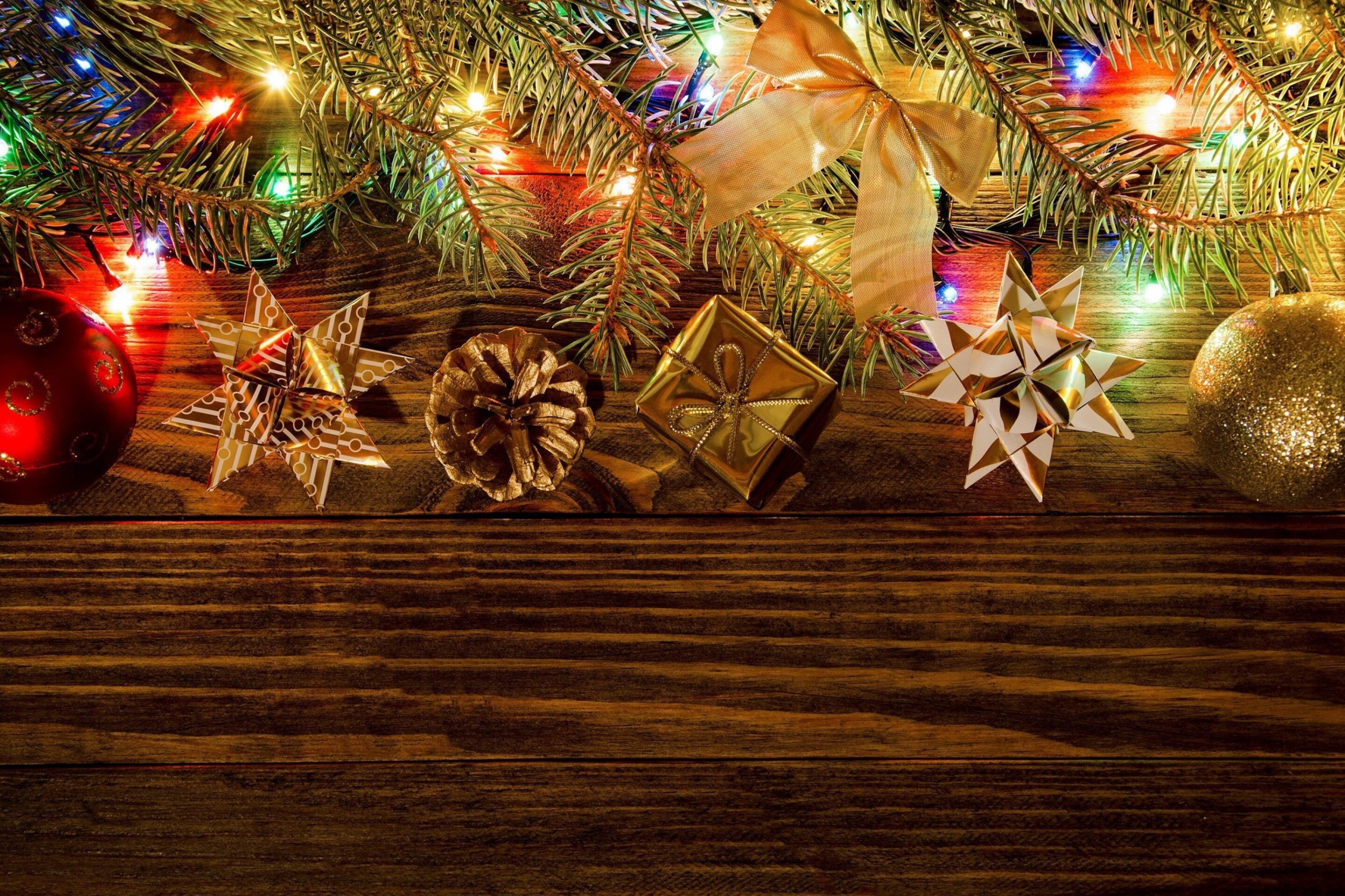 Decorations: New Year embellishment, Attractive objects, Christmas. 2880x1920 HD Wallpaper.