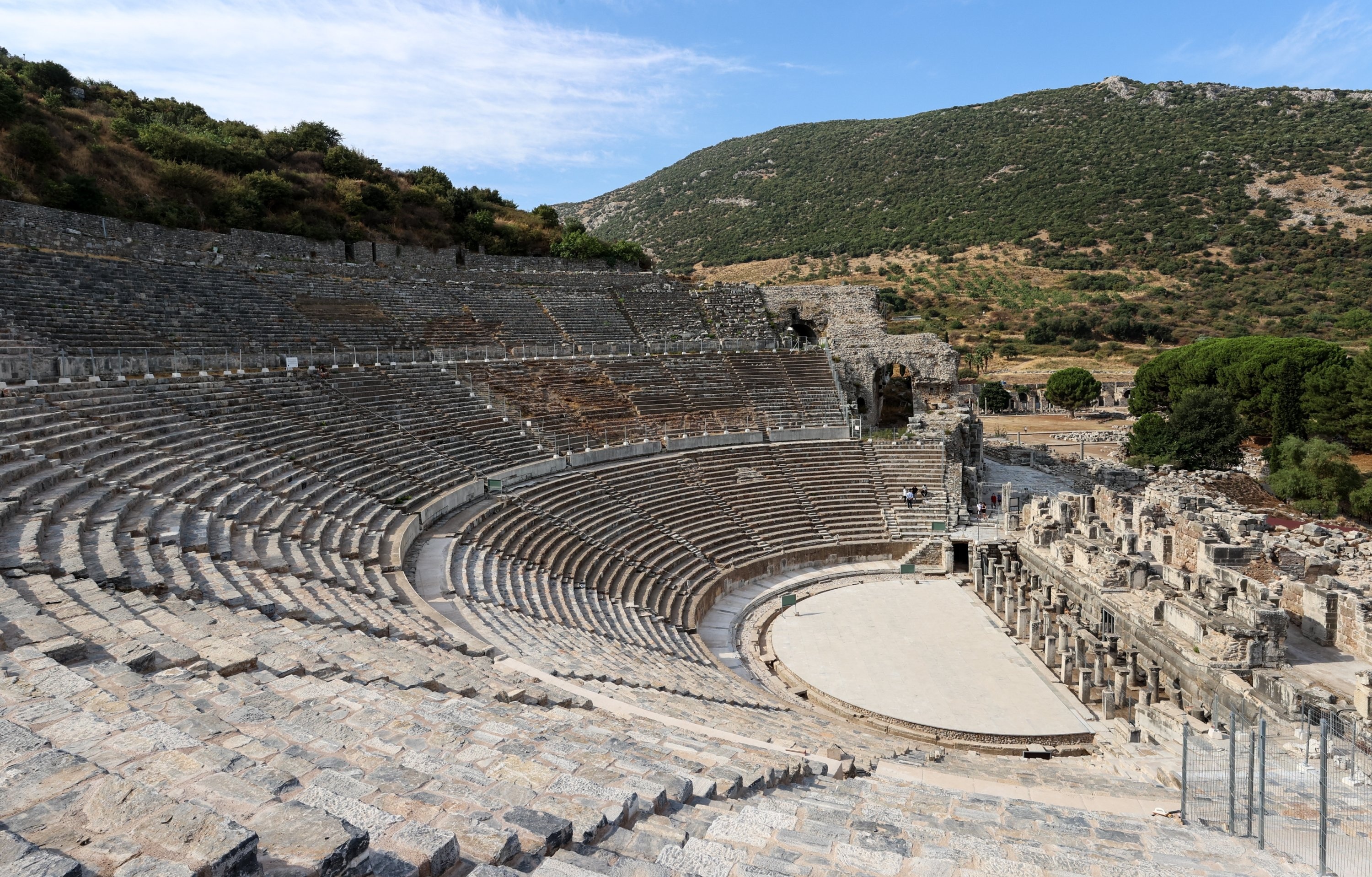 Ephesus, Ancient theater, Historical landmark, Timeless architecture, 3000x1920 HD Desktop
