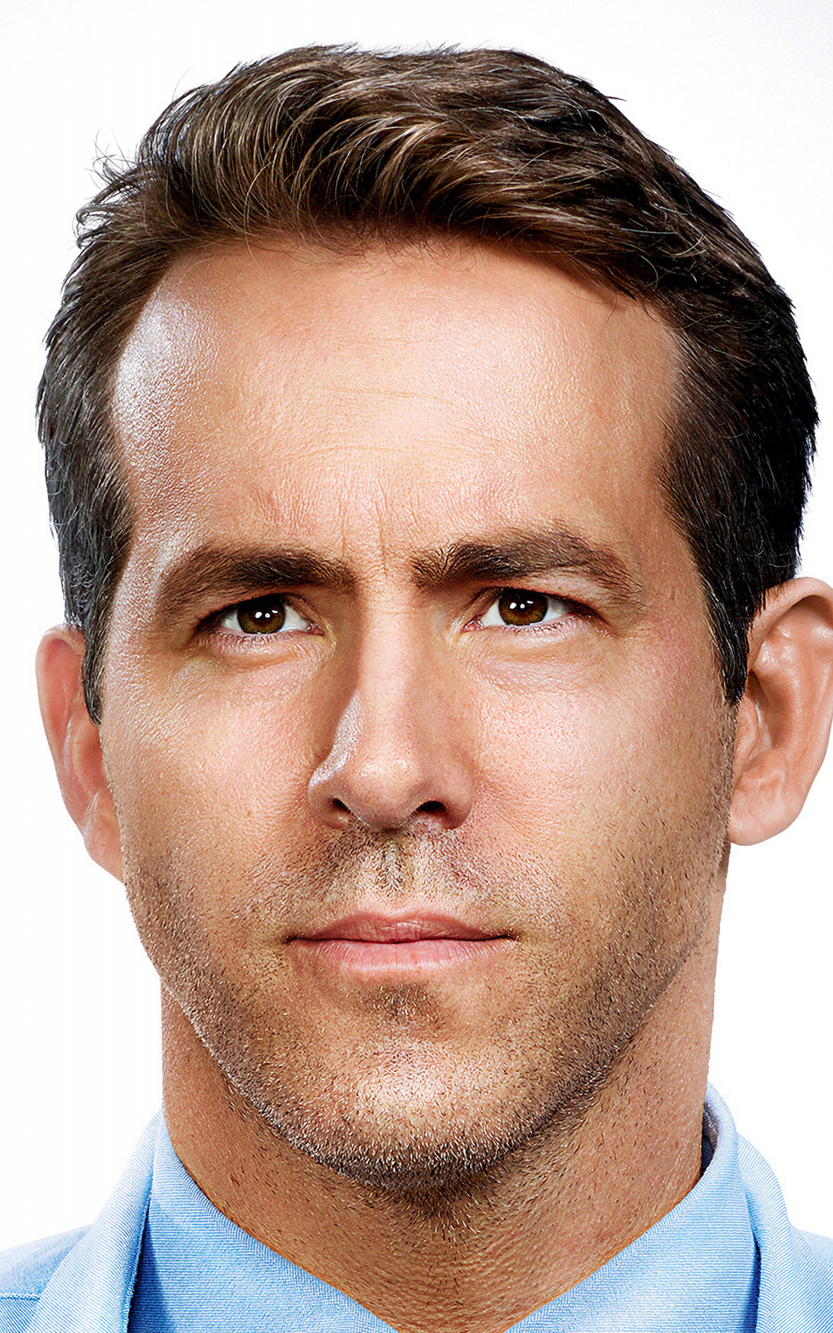 Free Guy: In Shawn Levy’s film, Ryan Reynolds plays an incidental video-game character. 1200x1920 HD Background.