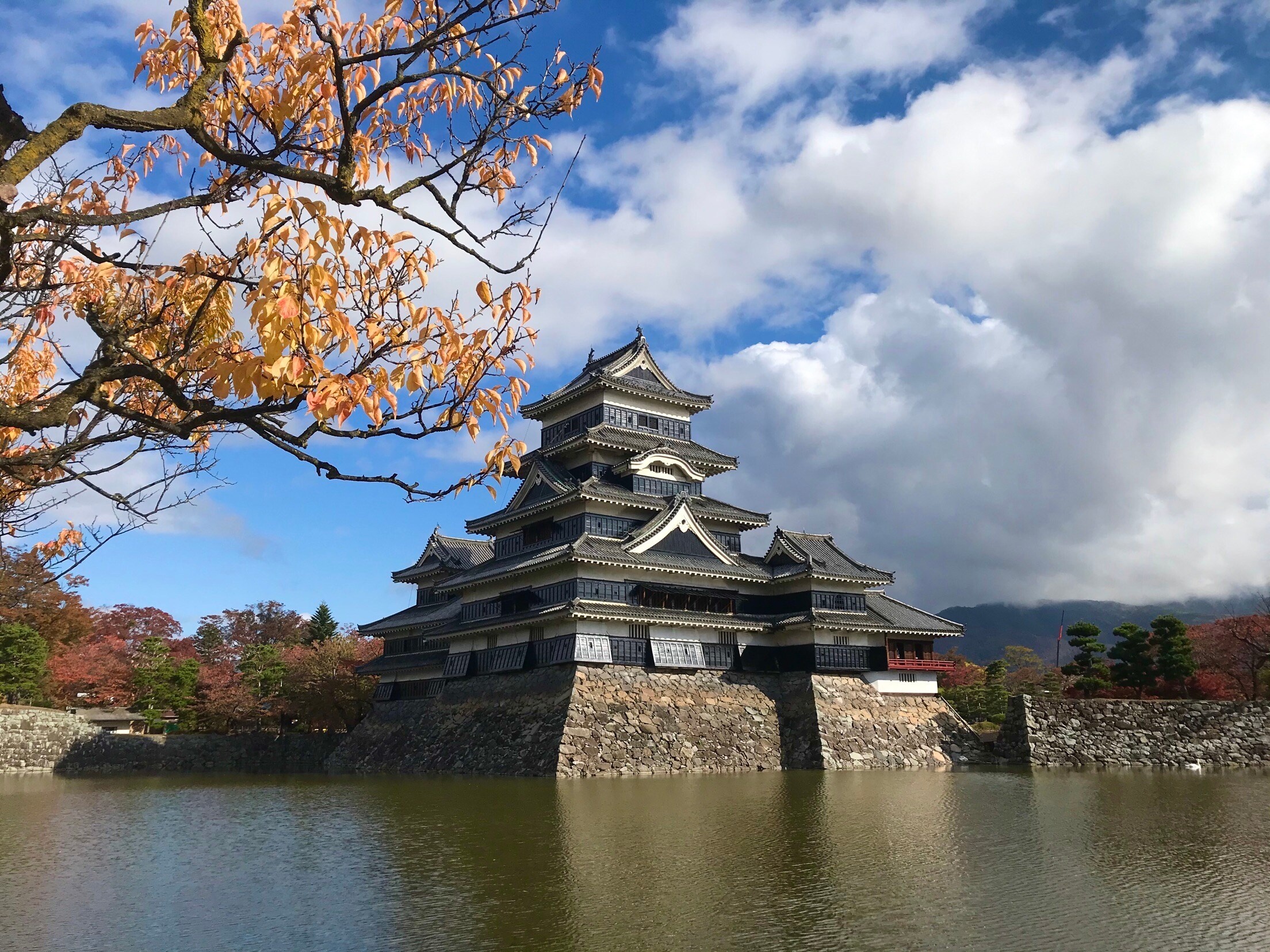 Matsumoto Castle, Visitor reviews, Ticket information, Nearby attractions, 2210x1660 HD Desktop