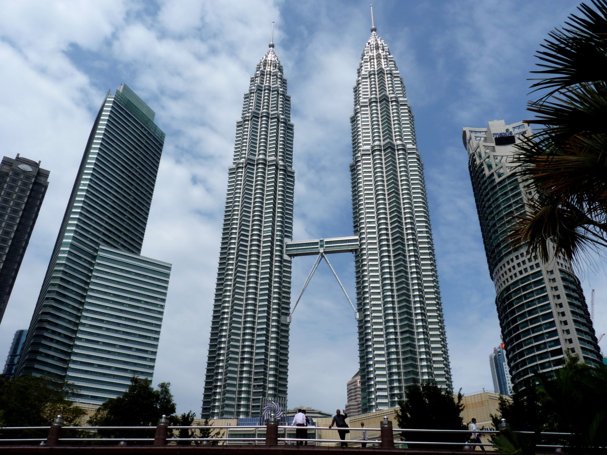 Petronas Twin Towers, Iconic landmark, Kuala Lumpur, Urban skyline, 2050x1540 HD Desktop