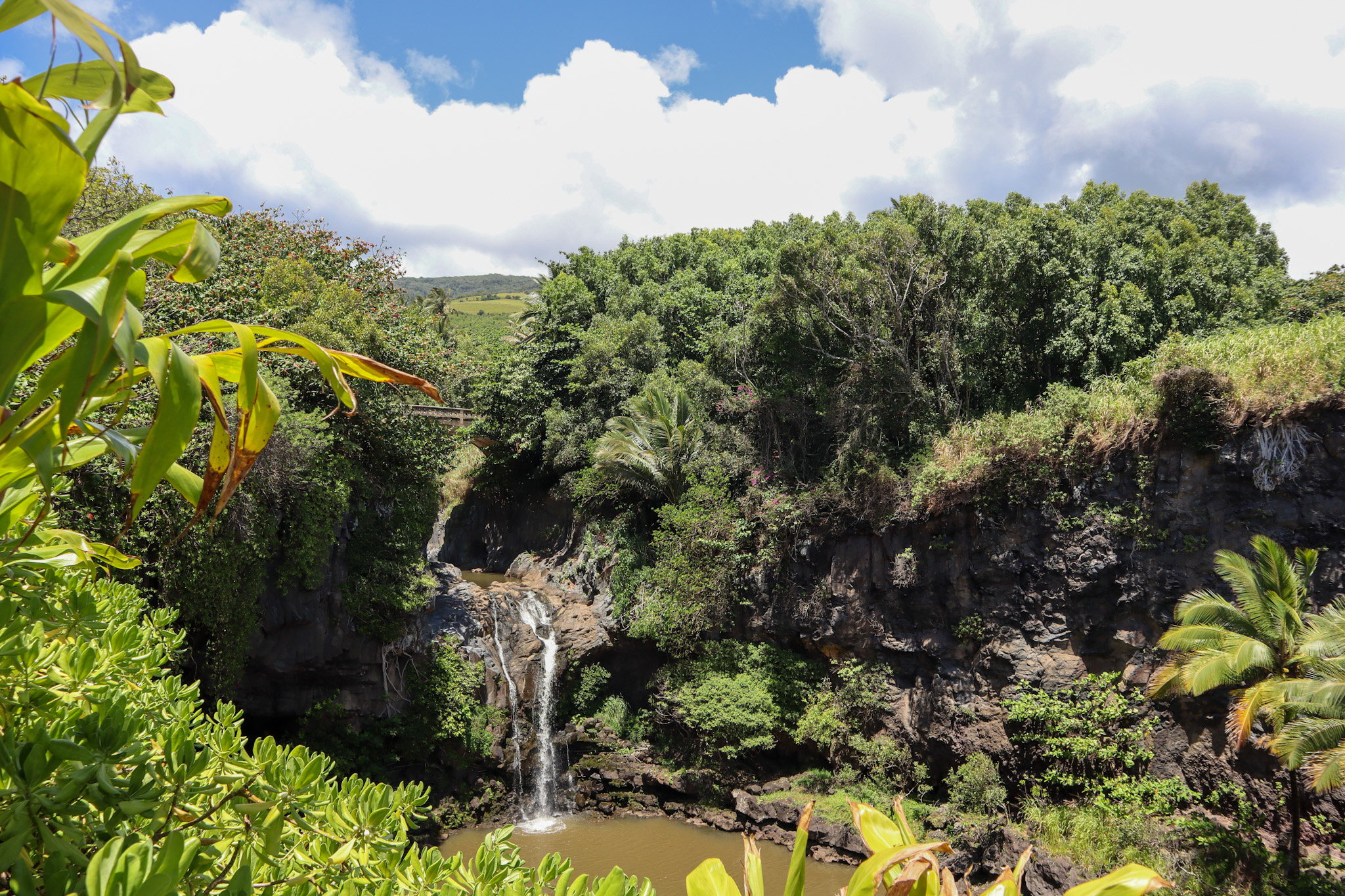 Road to Hana, Maui, Scenic drive, Beautiful waterfalls, 2050x1370 HD Desktop